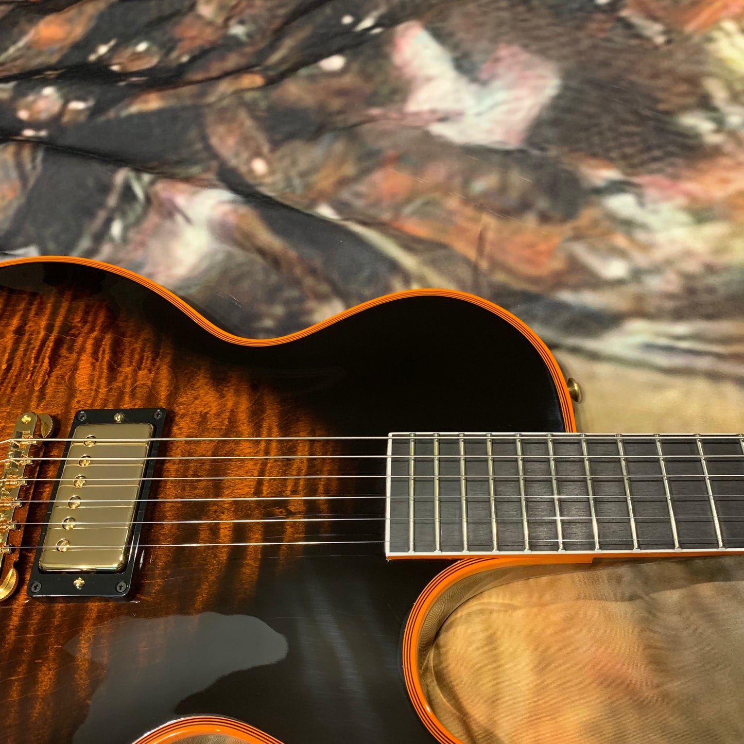 FLAMED NECK π·π! 2025 Gibson Custom Shop Les Paul Custom Axcess Orange Widow Burst Single Bridge Pickup No Inlays F Figured Black Ebony Fretboard M2M Made To Measure Flame Maple Top Gold Hardware Stopbar BurstBucker 3 ABR-1 Figured Maple Neck