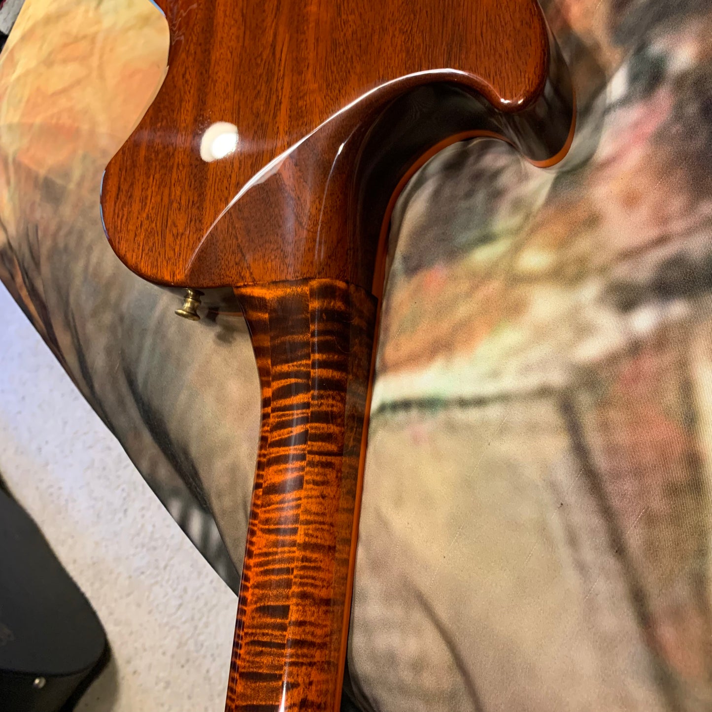 FLAMED NECK π·π! 2025 Gibson Custom Shop Les Paul Custom Axcess Orange Widow Burst Single Bridge Pickup No Inlays F Figured Black Ebony Fretboard M2M Made To Measure Flame Maple Top Gold Hardware Stopbar BurstBucker 3 ABR-1 Figured Maple Neck