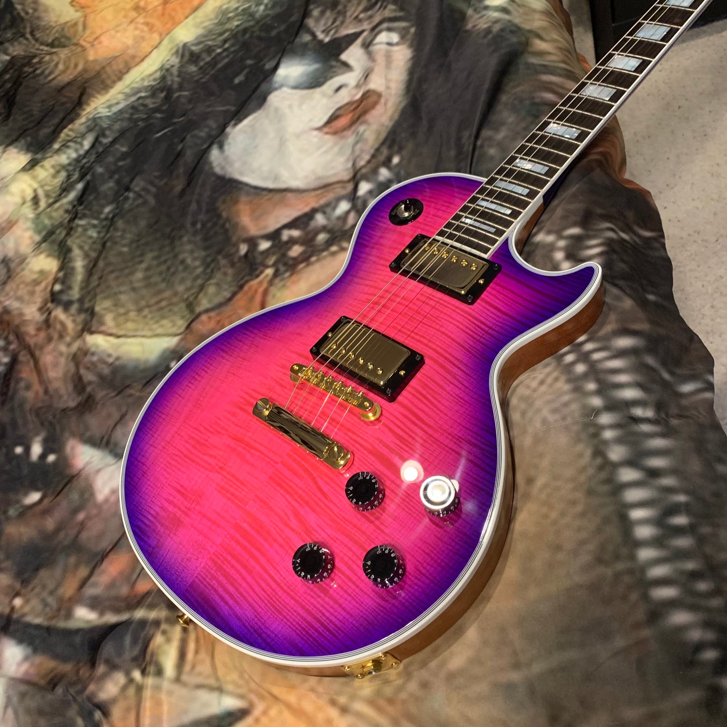 EXOTIC 🦄💋! 2024 Gibson Custom Shop Les Paul Custom Axcess Neon Burst AAA F Figured Flamed Desert Sunset Trans Pink Purple Violet Black Ebony Fretboard Full Gloss ‘57 Classic M2M Made To Measure Bengal Burst ABR-1 Stopbar PRS Orianthi Blooming Lotus Glow