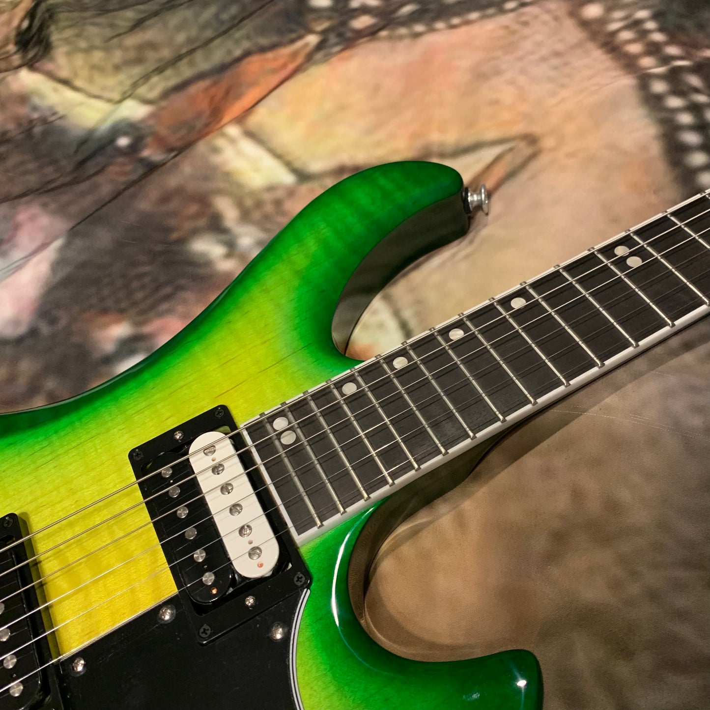 IGUANA 🦎🔥! 2024 Gibson USA Victory Figured Top Reissue Iguana Burst Trans Green Flamed Maple ‘80s Tribute Pickups 24 Fret Stopbar Coil Split 25.5” Scale Compound Radius Black Ebony Fretboard SlimTaper Neck Explorer Headstock Full Gloss Finish