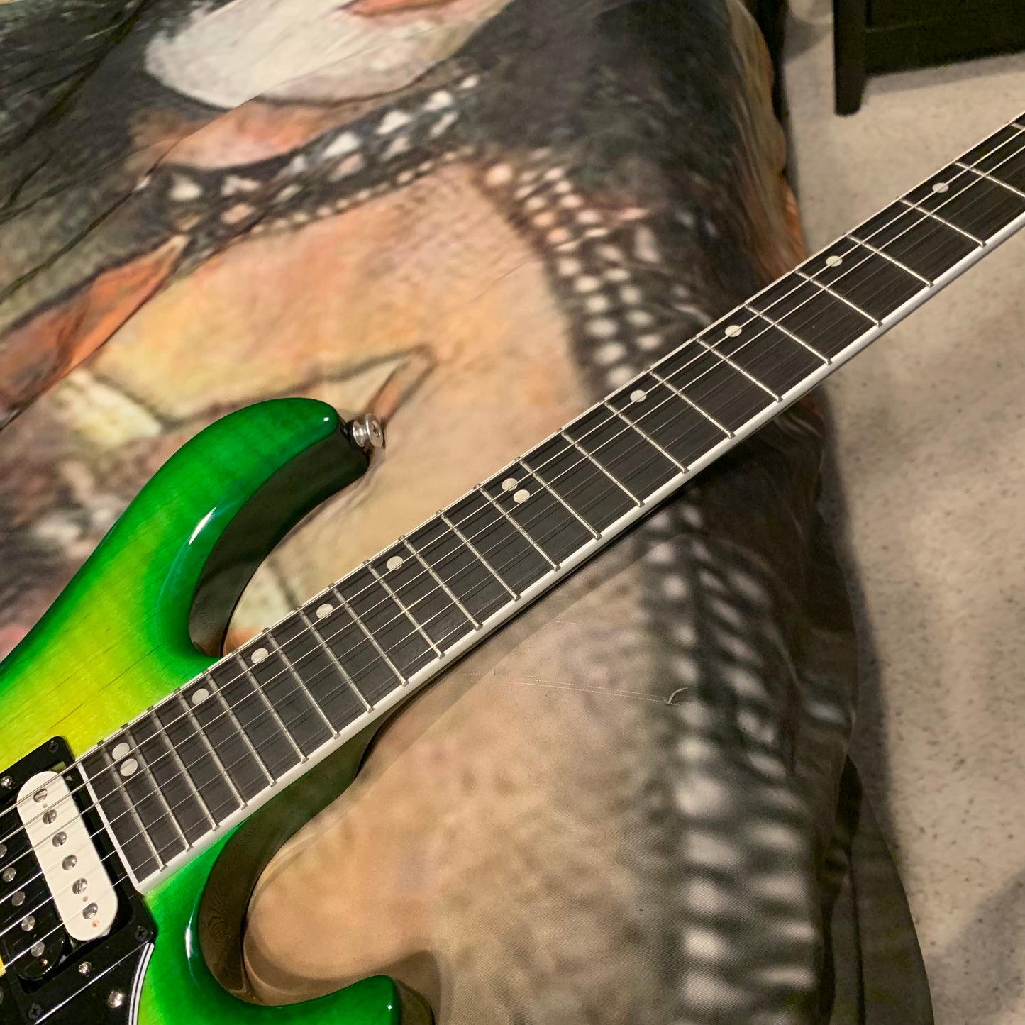 IGUANA 🦎🔥! 2024 Gibson USA Victory Figured Top Reissue Iguana Burst Trans Green Flamed Maple ‘80s Tribute Pickups 24 Fret Stopbar Coil Split 25.5” Scale Compound Radius Black Ebony Fretboard SlimTaper Neck Explorer Headstock Full Gloss Finish