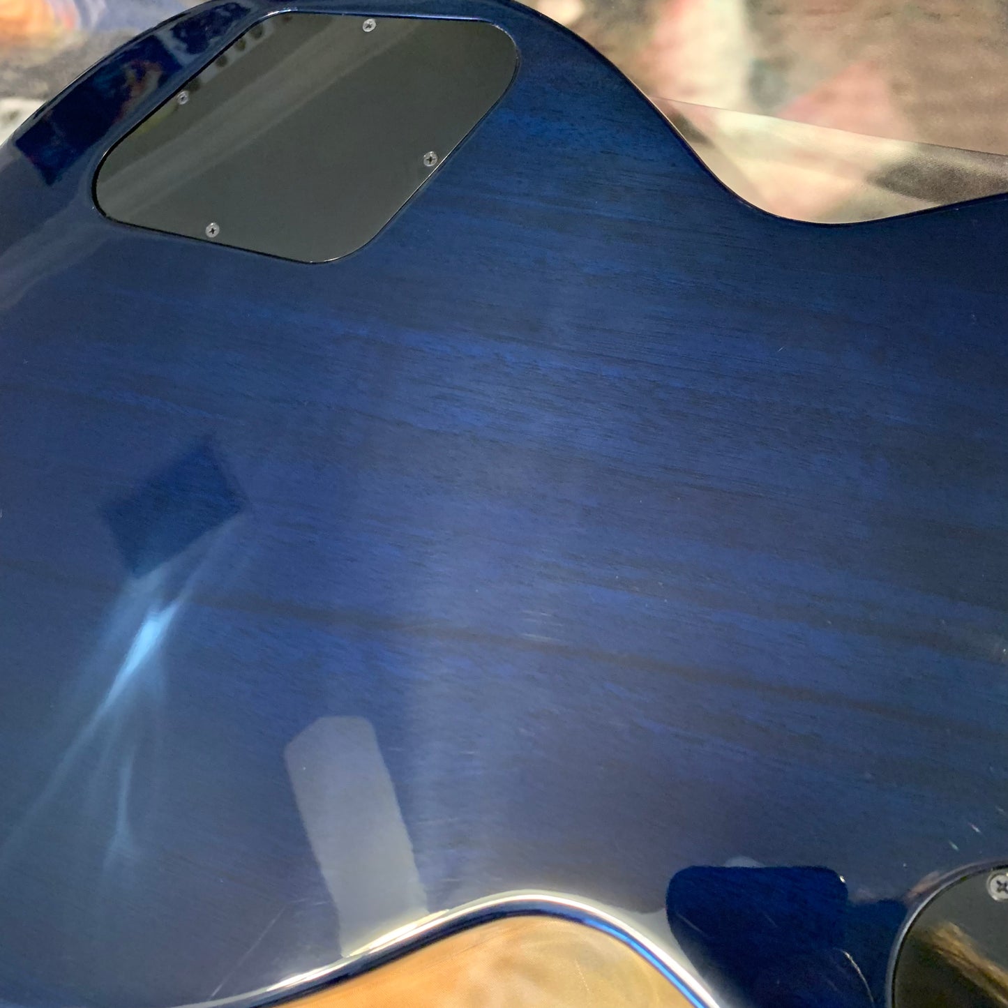 KILLER 😲🌊! 2024 Gibson USA Les Paul Modern Figured Cobalt Burst Ocean Water Blue Blueberry Ebony Fretboard Modern Standard Locking Grover Tuners Chrome Hardware AAA Premium Plus Top Axcess Heel Coil Tap Phase Inversion BurstBucker Pro Pickups