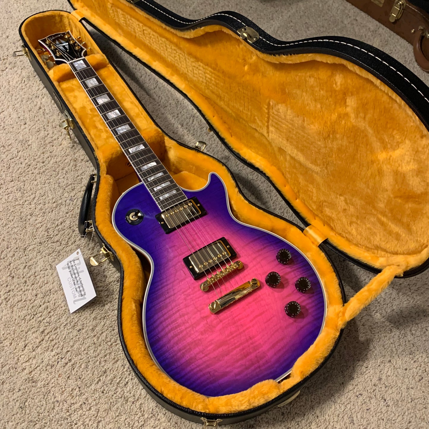 EXOTIC 🦄💋! 2024 Gibson Custom Shop Les Paul Custom Axcess Neon Burst AAA F Figured Flamed Desert Sunset Trans Pink Purple Violet Black Ebony Fretboard Full Gloss ‘57 Classic M2M Made To Measure Bengal Burst ABR-1 Stopbar PRS Orianthi Blooming Lotus Glow