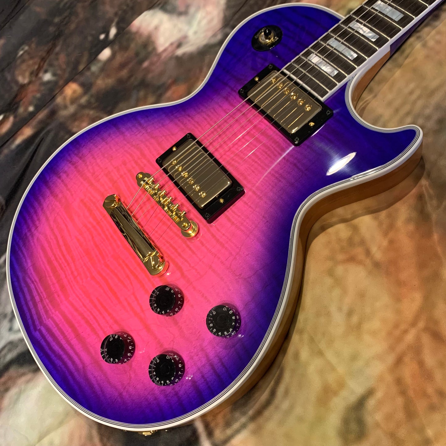 EXOTIC 🦄💋! 2024 Gibson Custom Shop Les Paul Custom Axcess Neon Burst AAA F Figured Flamed Desert Sunset Trans Pink Purple Violet Black Ebony Fretboard Full Gloss ‘57 Classic M2M Made To Measure Bengal Burst ABR-1 Stopbar PRS Orianthi Blooming Lotus Glow