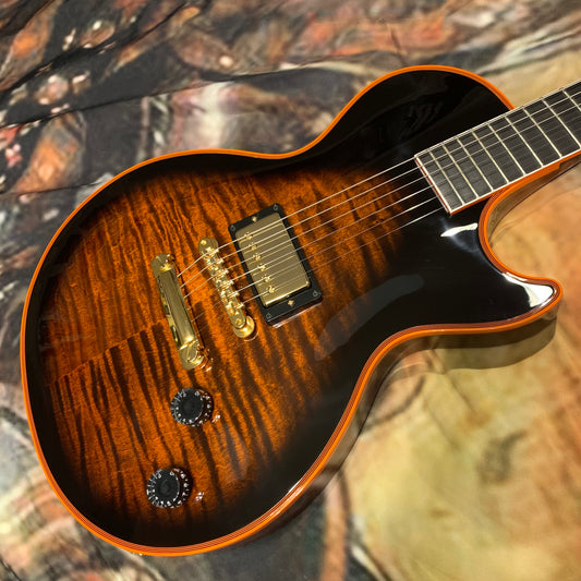 FLAMED NECK 🕷🎃! 2025 Gibson Custom Shop Les Paul Custom Axcess Orange Widow Burst Single Bridge Pickup No Inlays F Figured Black Ebony Fretboard M2M Made To Measure Flame Maple Top Gold Hardware Stopbar BurstBucker 3 ABR-1 Figured Maple Neck