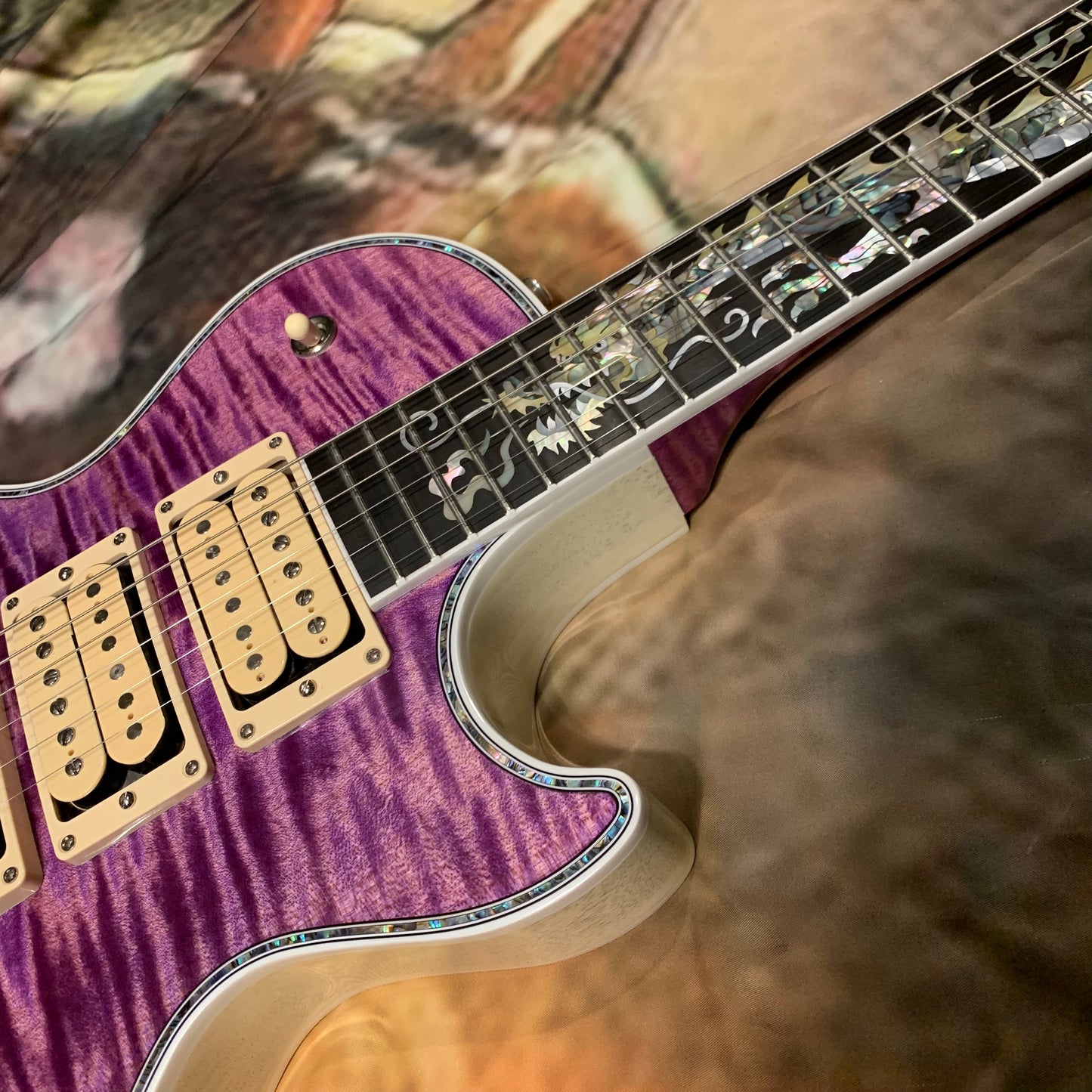 DRAGON 🐉🐲! 2025 Gibson Custom Shop Les Paul Dragon Purple Denim Blue Trans Violet Pink Flame Top TV White Ebony Classic White CustomBuckers M2M Made To Measure Ultima PRS Modern Supreme Burst Abalone Master Artisan Collector’s Limited Edition Figured