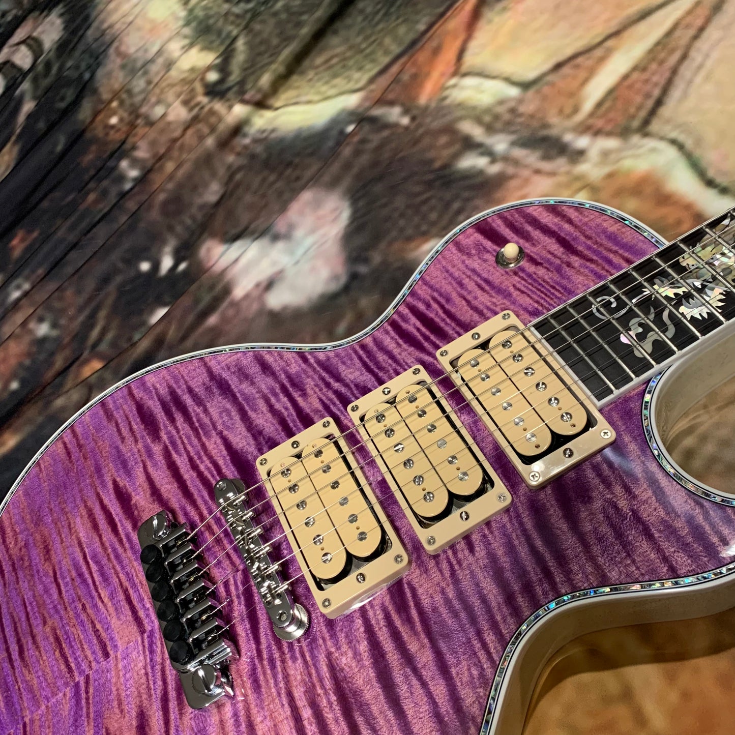 DRAGON 🐉🐲! 2025 Gibson Custom Shop Les Paul Dragon Purple Denim Blue Trans Violet Pink Flame Top TV White Ebony Classic White CustomBuckers M2M Made To Measure Ultima PRS Modern Supreme Burst Abalone Master Artisan Collector’s Limited Edition Figured