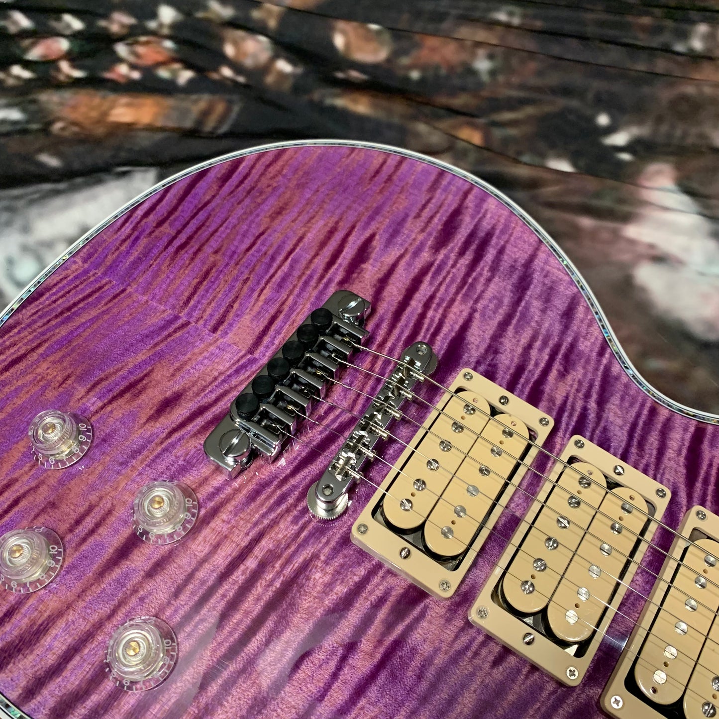 DRAGON 🐉🐲! 2025 Gibson Custom Shop Les Paul Dragon Purple Denim Blue Trans Violet Pink Flame Top TV White Ebony Classic White CustomBuckers M2M Made To Measure Ultima PRS Modern Supreme Burst Abalone Master Artisan Collector’s Limited Edition Figured