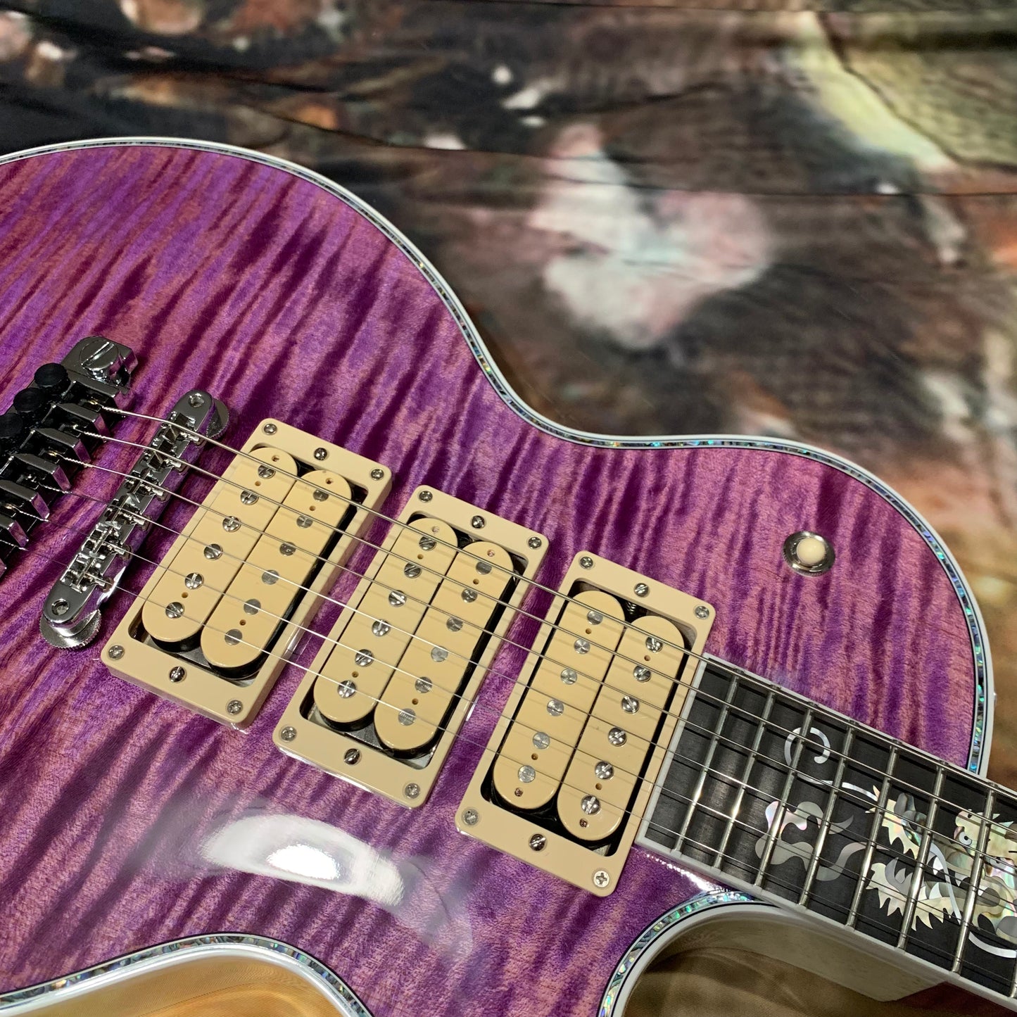 DRAGON 🐉🐲! 2025 Gibson Custom Shop Les Paul Dragon Purple Denim Blue Trans Violet Pink Flame Top TV White Ebony Classic White CustomBuckers M2M Made To Measure Ultima PRS Modern Supreme Burst Abalone Master Artisan Collector’s Limited Edition Figured