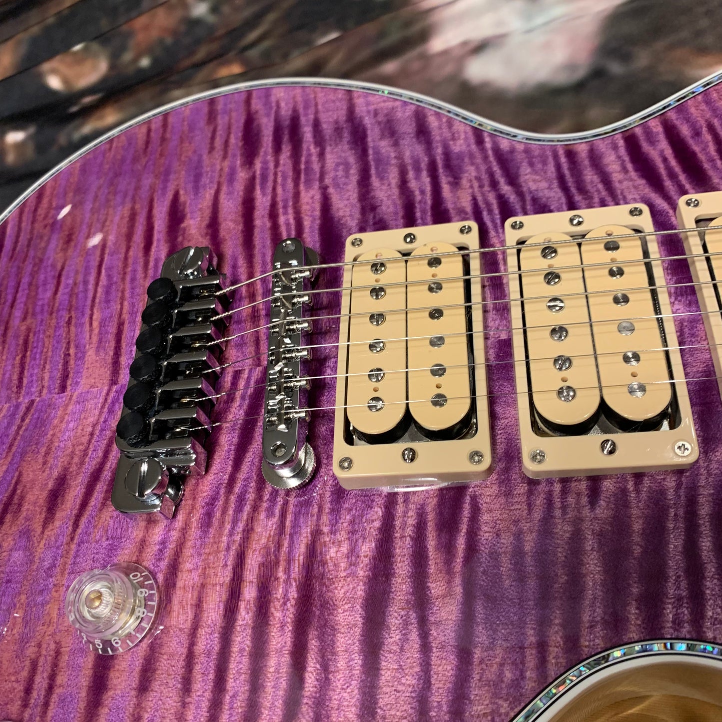 DRAGON 🐉🐲! 2025 Gibson Custom Shop Les Paul Dragon Purple Denim Blue Trans Violet Pink Flame Top TV White Ebony Classic White CustomBuckers M2M Made To Measure Ultima PRS Modern Supreme Burst Abalone Master Artisan Collector’s Limited Edition Figured