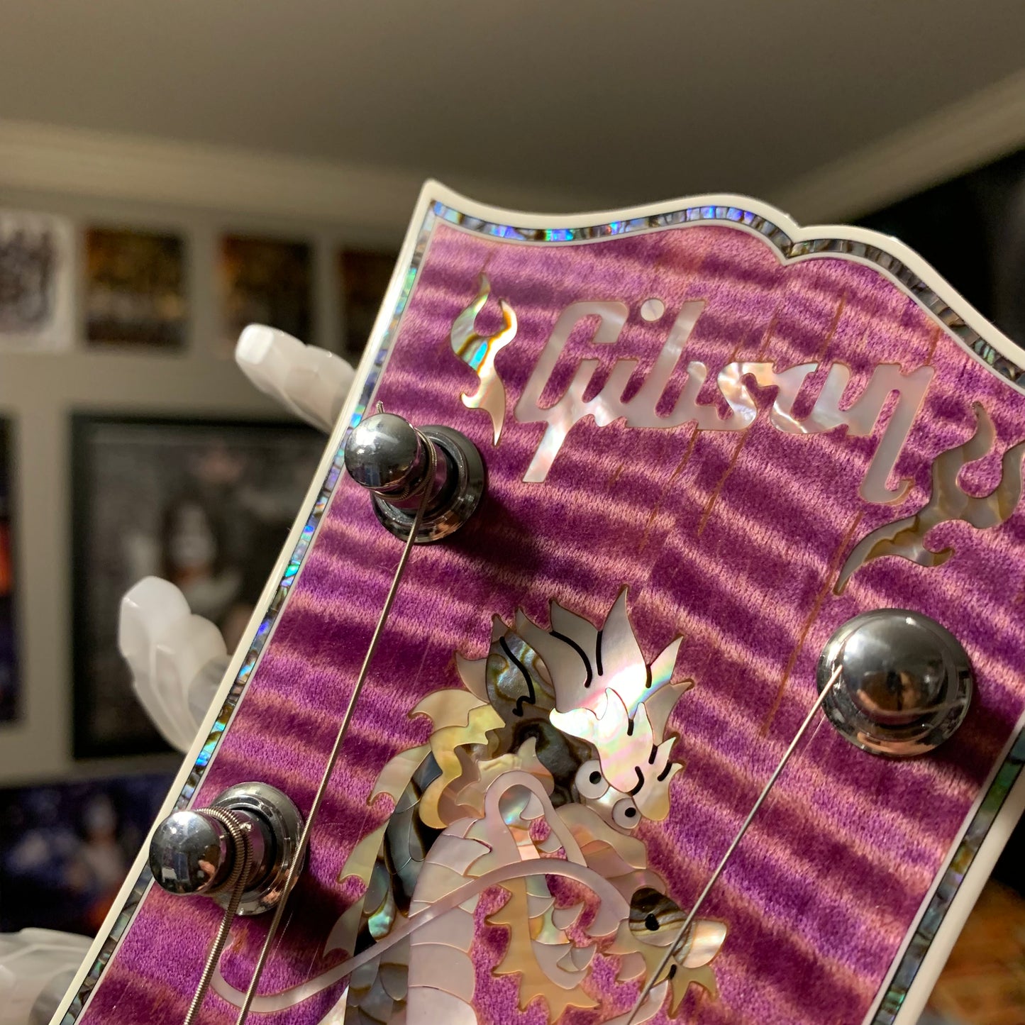 DRAGON 🐉🐲! 2025 Gibson Custom Shop Les Paul Dragon Purple Denim Blue Trans Violet Pink Flame Top TV White Ebony Classic White CustomBuckers M2M Made To Measure Ultima PRS Modern Supreme Burst Abalone Master Artisan Collector’s Limited Edition Figured
