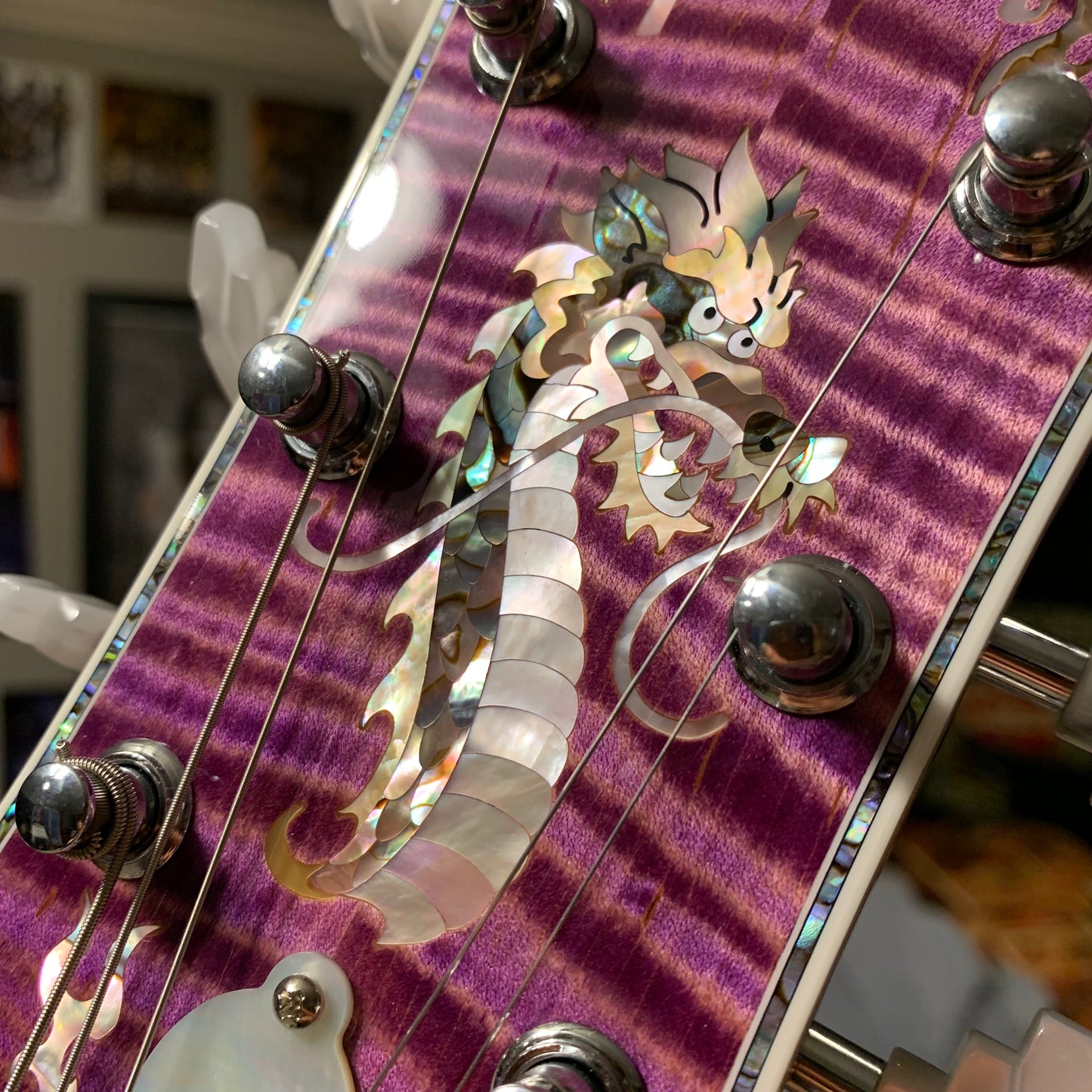 DRAGON 🐉🐲! 2025 Gibson Custom Shop Les Paul Dragon Purple Denim Blue Trans Violet Pink Flame Top TV White Ebony Classic White CustomBuckers M2M Made To Measure Ultima PRS Modern Supreme Burst Abalone Master Artisan Collector’s Limited Edition Figured