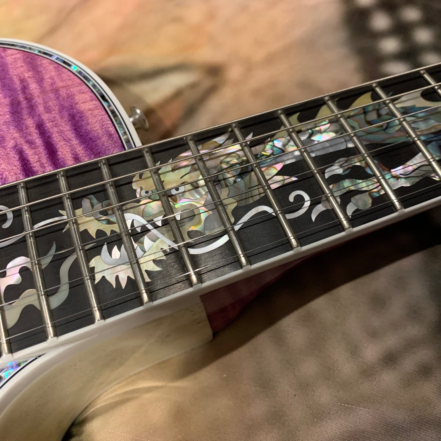 DRAGON 🐉🐲! 2025 Gibson Custom Shop Les Paul Dragon Purple Denim Blue Trans Violet Pink Flame Top TV White Ebony Classic White CustomBuckers M2M Made To Measure Ultima PRS Modern Supreme Burst Abalone Master Artisan Collector’s Limited Edition Figured