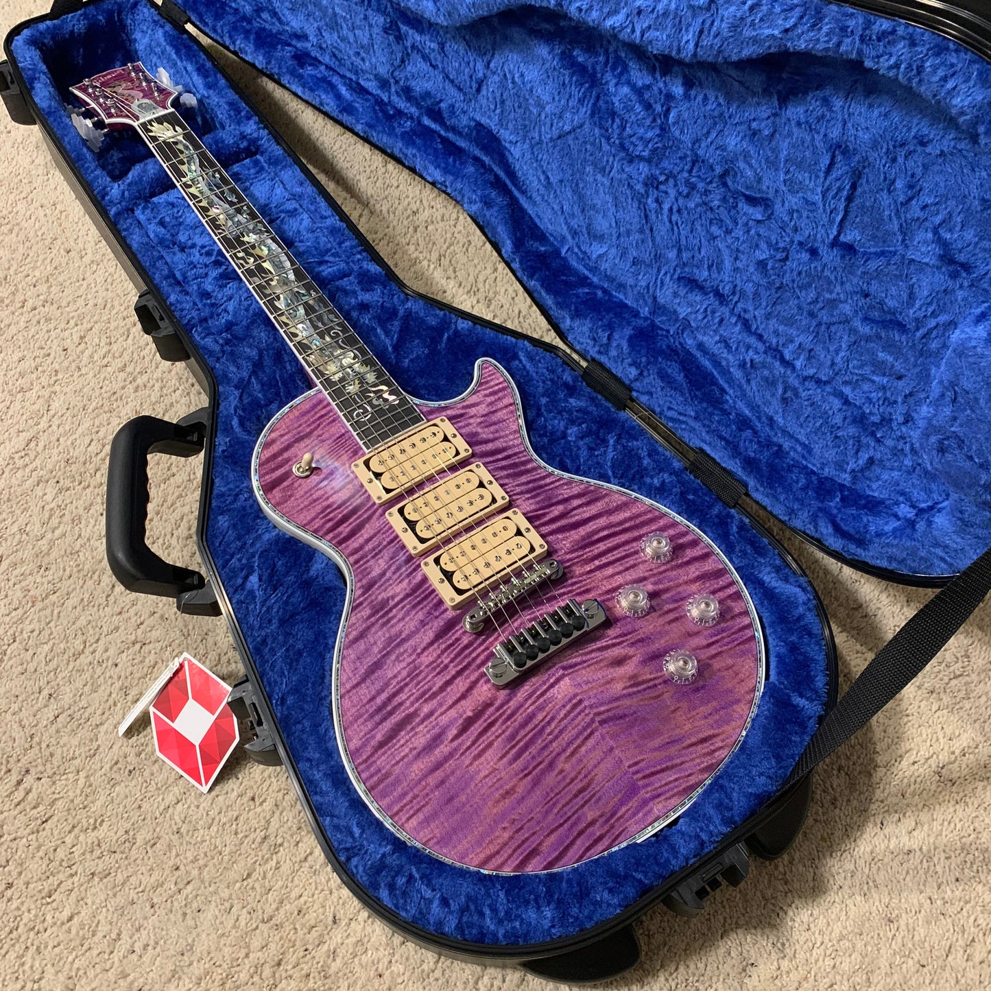 DRAGON 🐉🐲! 2025 Gibson Custom Shop Les Paul Dragon Purple Denim Blue Trans Violet Pink Flame Top TV White Ebony Classic White CustomBuckers M2M Made To Measure Ultima PRS Modern Supreme Burst Abalone Master Artisan Collector’s Limited Edition Figured