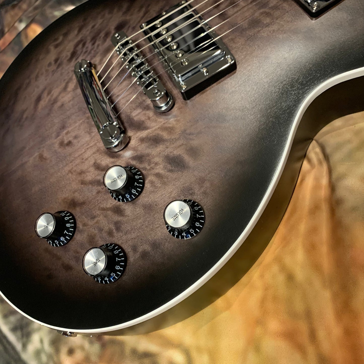 LAMB OF GOD 🐑! 2025 Gibson Mark Morton Signature Les Paul Modern Quilt Translucent Ebony Burst Satin Limited Edition Standard Black Faded Matte Finish Ebony Fretboard Chrome Hardware Exclusive Gibson USA Pickups Axcess F Figured Q Quilt Top