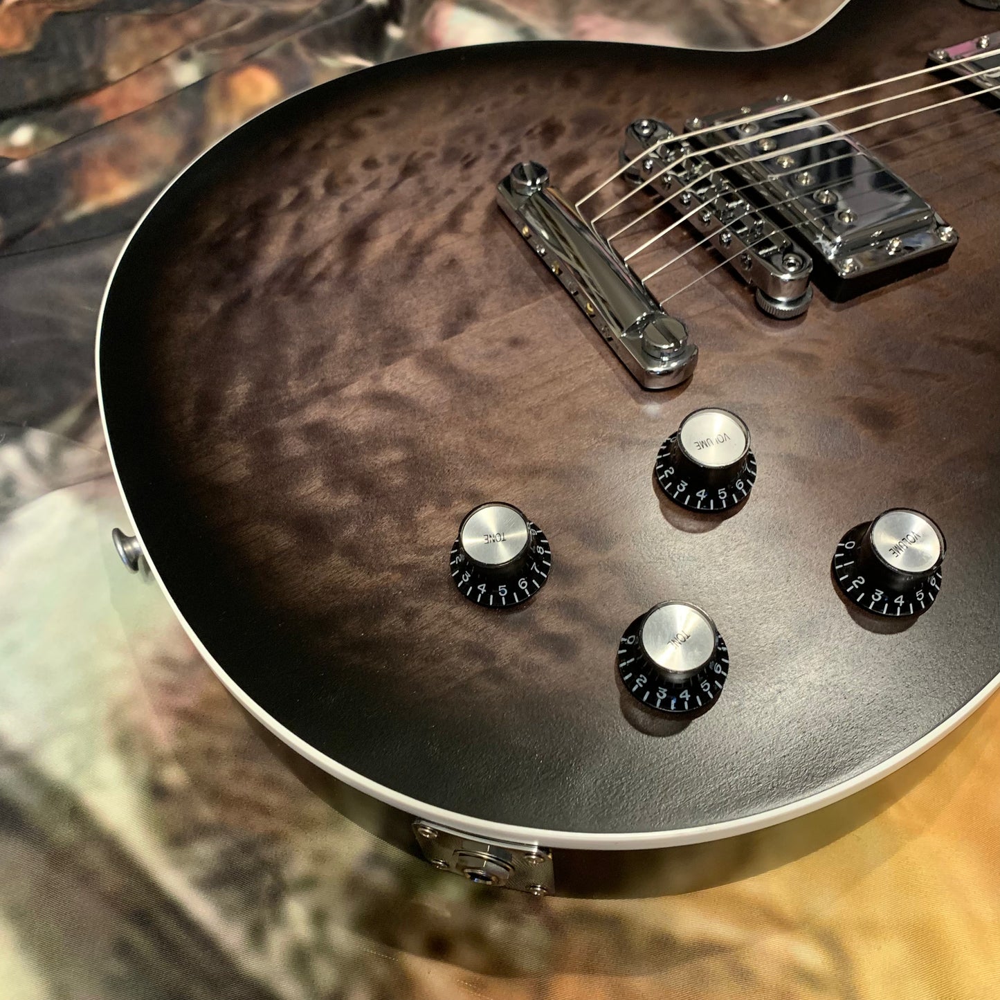 LAMB OF GOD 🐑! 2025 Gibson Mark Morton Signature Les Paul Modern Quilt Translucent Ebony Burst Satin Limited Edition Standard Black Faded Matte Finish Ebony Fretboard Chrome Hardware Exclusive Gibson USA Pickups Axcess F Figured Q Quilt Top
