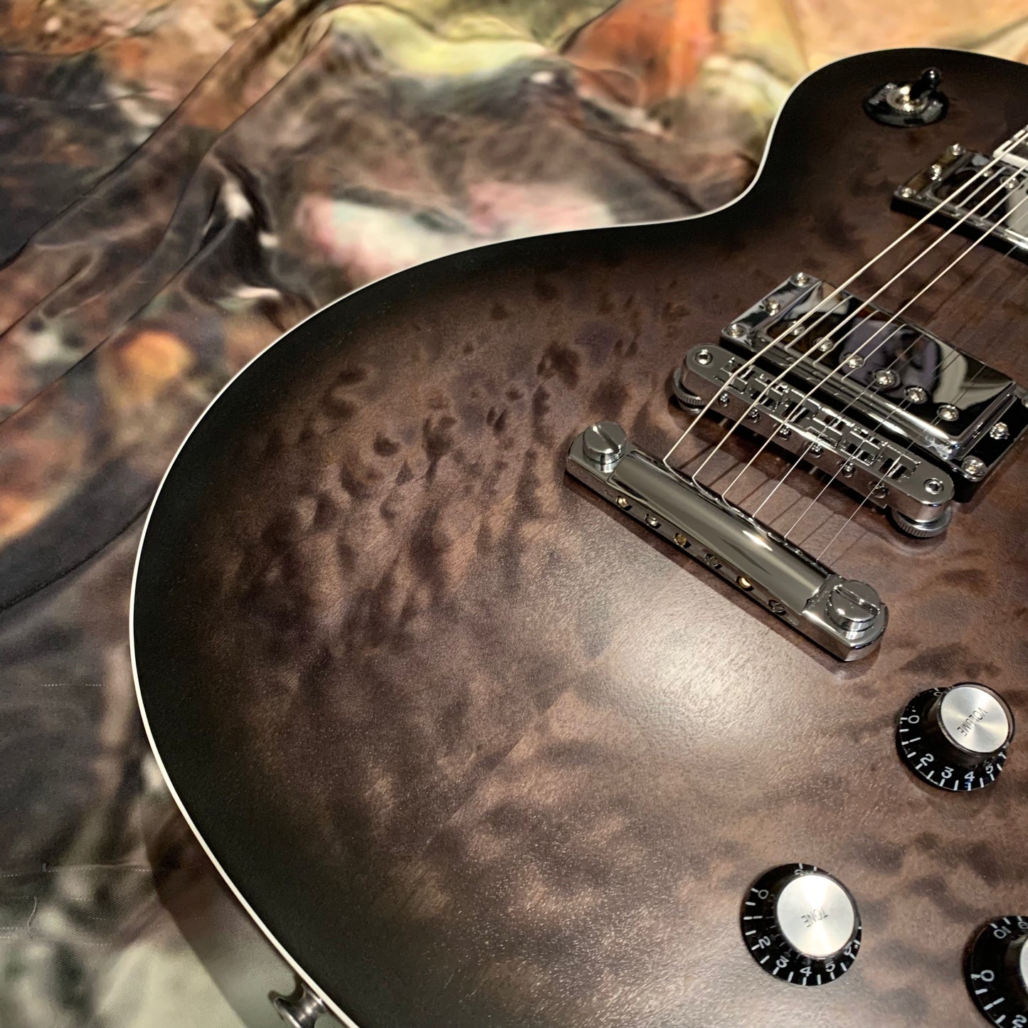 LAMB OF GOD 🐑! 2025 Gibson Mark Morton Signature Les Paul Modern Quilt Translucent Ebony Burst Satin Limited Edition Standard Black Faded Matte Finish Ebony Fretboard Chrome Hardware Exclusive Gibson USA Pickups Axcess F Figured Q Quilt Top