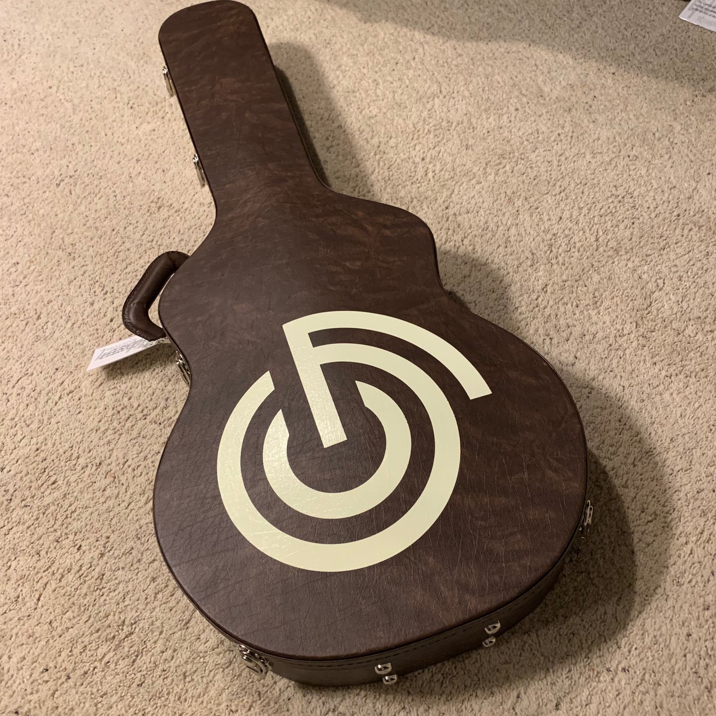 COBRA BURST 🐍! 2026 Gibson Custom Shop Gary Clark Jr. Signature ES-355 Translucent Ebony Black Silver Burst Trans Silverburst VOS Limited Edition Ebony Fretboard Nickel Mono Varitone Exclusive CustomBucker Pickups Modern F Figured Q Quilt Maple B7 Bigsby