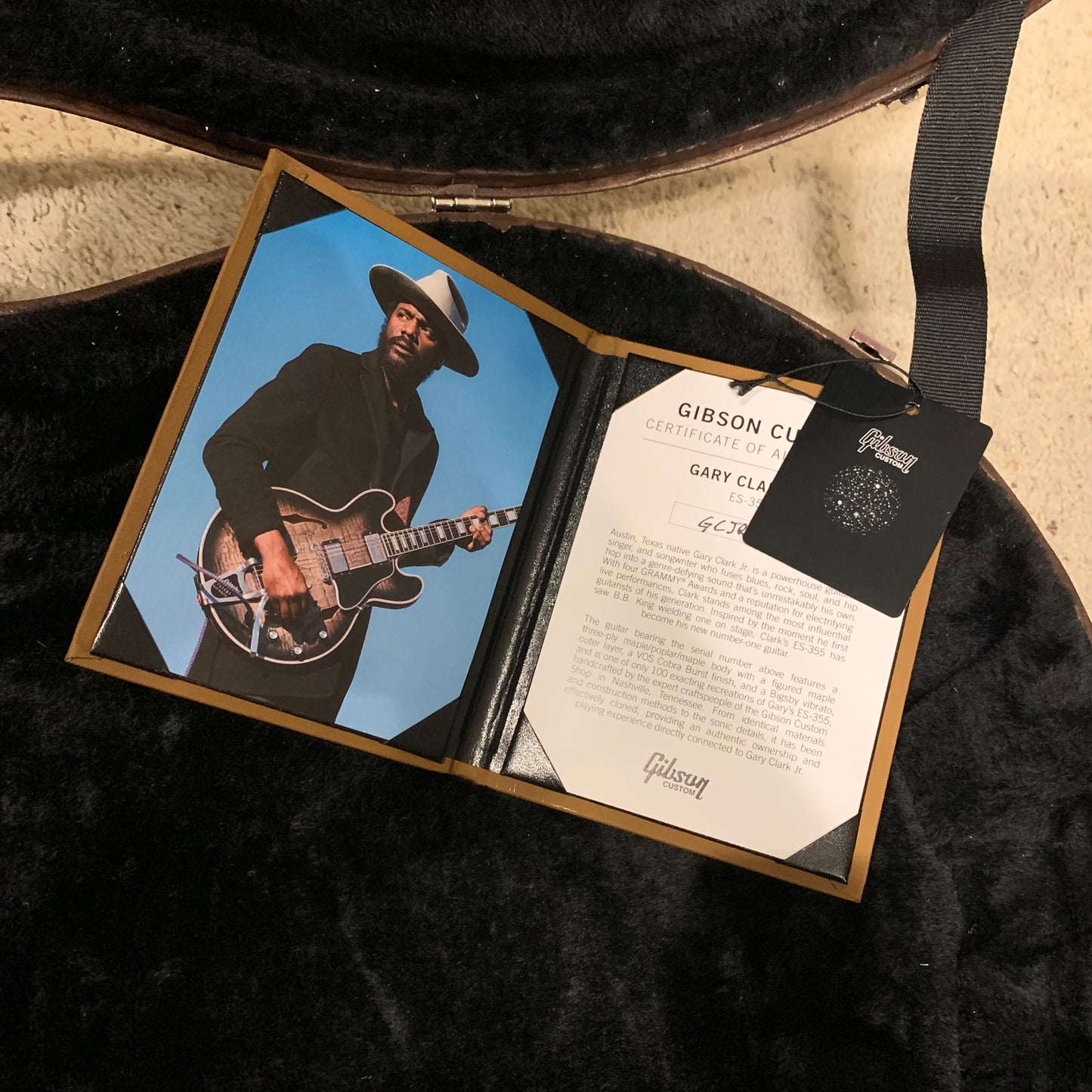 COBRA BURST 🐍! 2026 Gibson Custom Shop Gary Clark Jr. Signature ES-355 Translucent Ebony Black Silver Burst Trans Silverburst VOS Limited Edition Ebony Fretboard Nickel Mono Varitone Exclusive CustomBucker Pickups Modern F Figured Q Quilt Maple B7 Bigsby