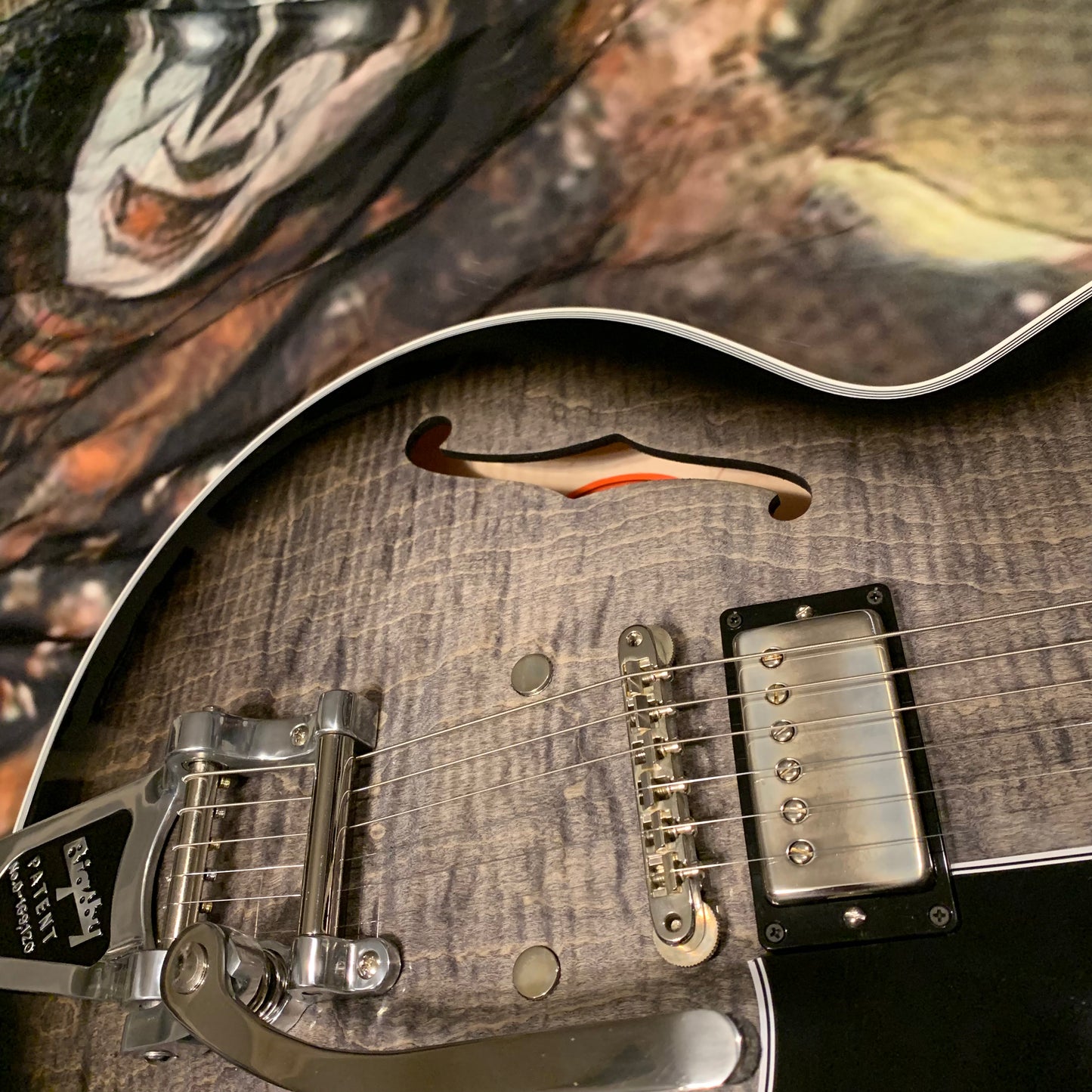 COBRA BURST 🐍! 2026 Gibson Custom Shop Gary Clark Jr. Signature ES-355 Translucent Ebony Black Silver Burst Trans Silverburst VOS Limited Edition Ebony Fretboard Nickel Mono Varitone Exclusive CustomBucker Pickups Modern F Figured Q Quilt Maple B7 Bigsby