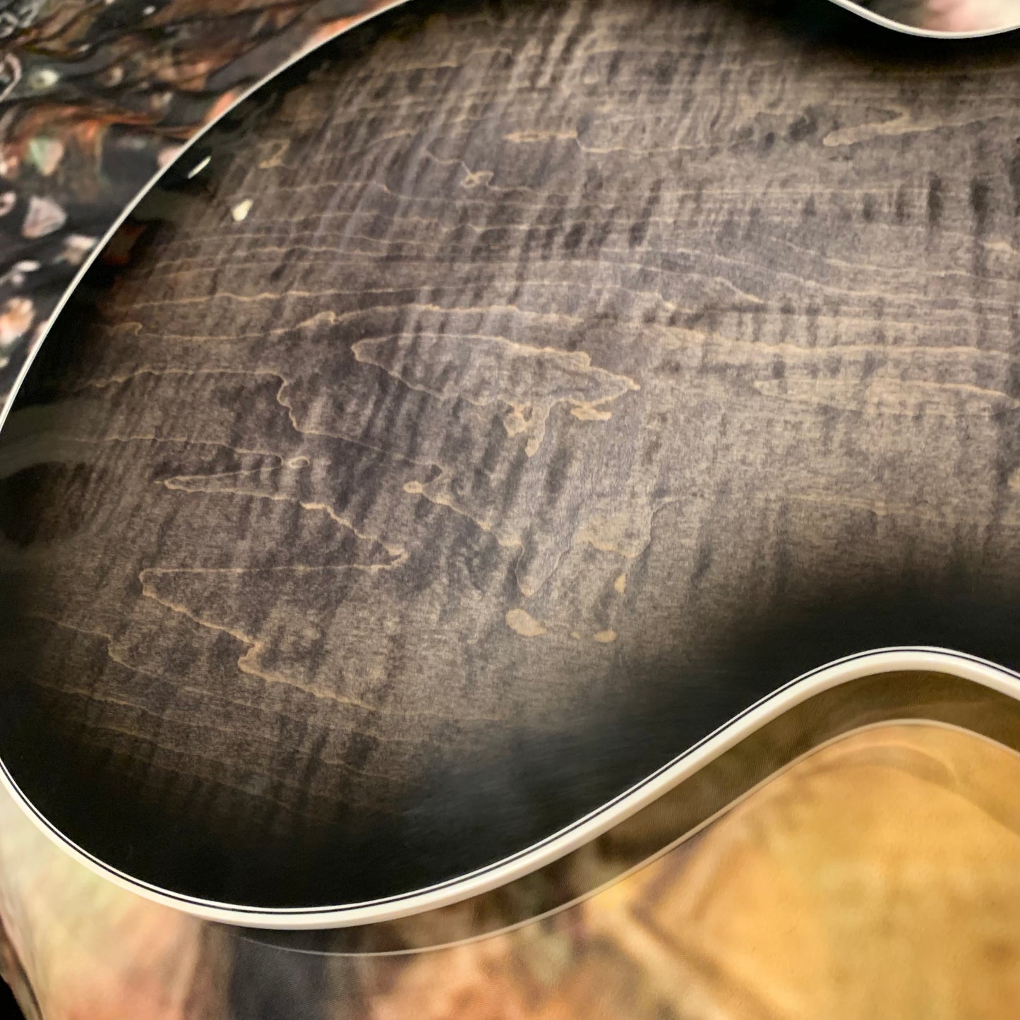 COBRA BURST 🐍! 2026 Gibson Custom Shop Gary Clark Jr. Signature ES-355 Translucent Ebony Black Silver Burst Trans Silverburst VOS Limited Edition Ebony Fretboard Nickel Mono Varitone Exclusive CustomBucker Pickups Modern F Figured Q Quilt Maple B7 Bigsby