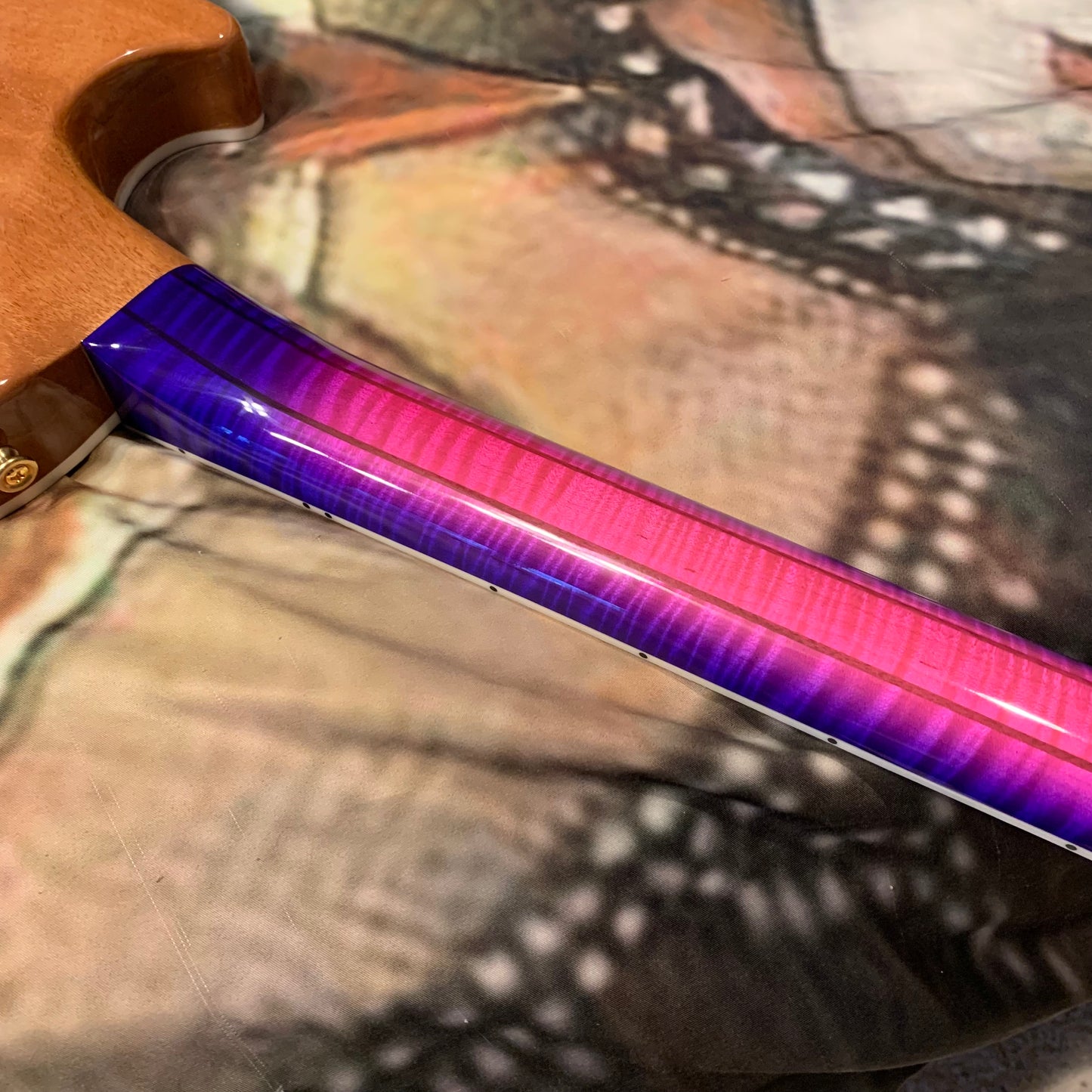 EXOTIC 🦄💋! 2026 Gibson Custom Shop Les Paul Custom Axcess Neon Burst AAA F Figured Flamed Desert Sunset Trans Pink Purple Violet Black Ebony Fretboard Full Gloss ‘57 Classic M2M Made To Measure Bengal Burst ABR-1 Stopbar PRS Orianthi Blooming Lotus Glow