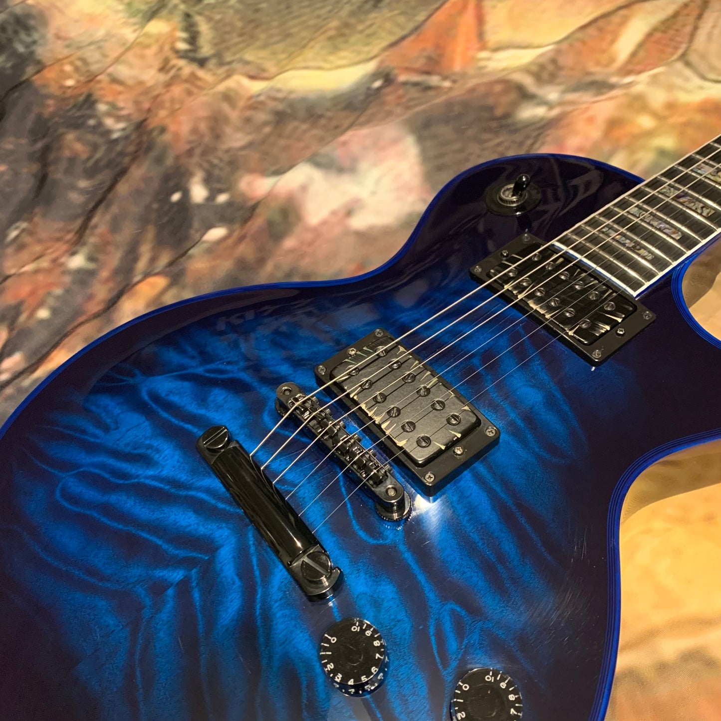 STINGER 🐈🕷️! 2015 Gibson Custom Shop Les Paul Custom Quilt Top M2M Made To Measure Blue Widow Burst Trans Aqua Black Fretboard Bare Knuckel Juggernaut Blackout Special Order Figured F Q 5A 7A Abalone Inlay Blueberry Cobalt