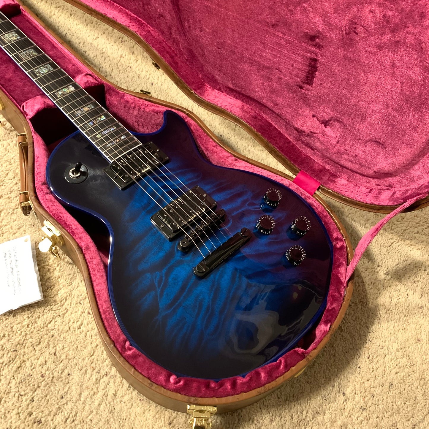 STINGER 🐈🕷️! 2015 Gibson Custom Shop Les Paul Custom Quilt Top M2M Made To Measure Blue Widow Burst Trans Aqua Black Fretboard Bare Knuckel Juggernaut Blackout Special Order Figured F Q 5A 7A Abalone Inlay Blueberry Cobalt
