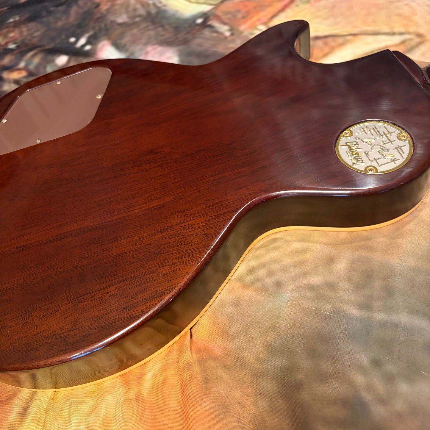 COOL 🥶! 2026 Gibson Custom Shop '76 Les Paul Deluxe Reissue Basalt Blue Sparkle Top VOS Limited Edition LE 1976 Standard Norlin Era Mini Humbuckers Maple Neck Sandwich Body Construction ABR-1 Bridge Chrome Hardware Cream Plastics Brown Walnut Body