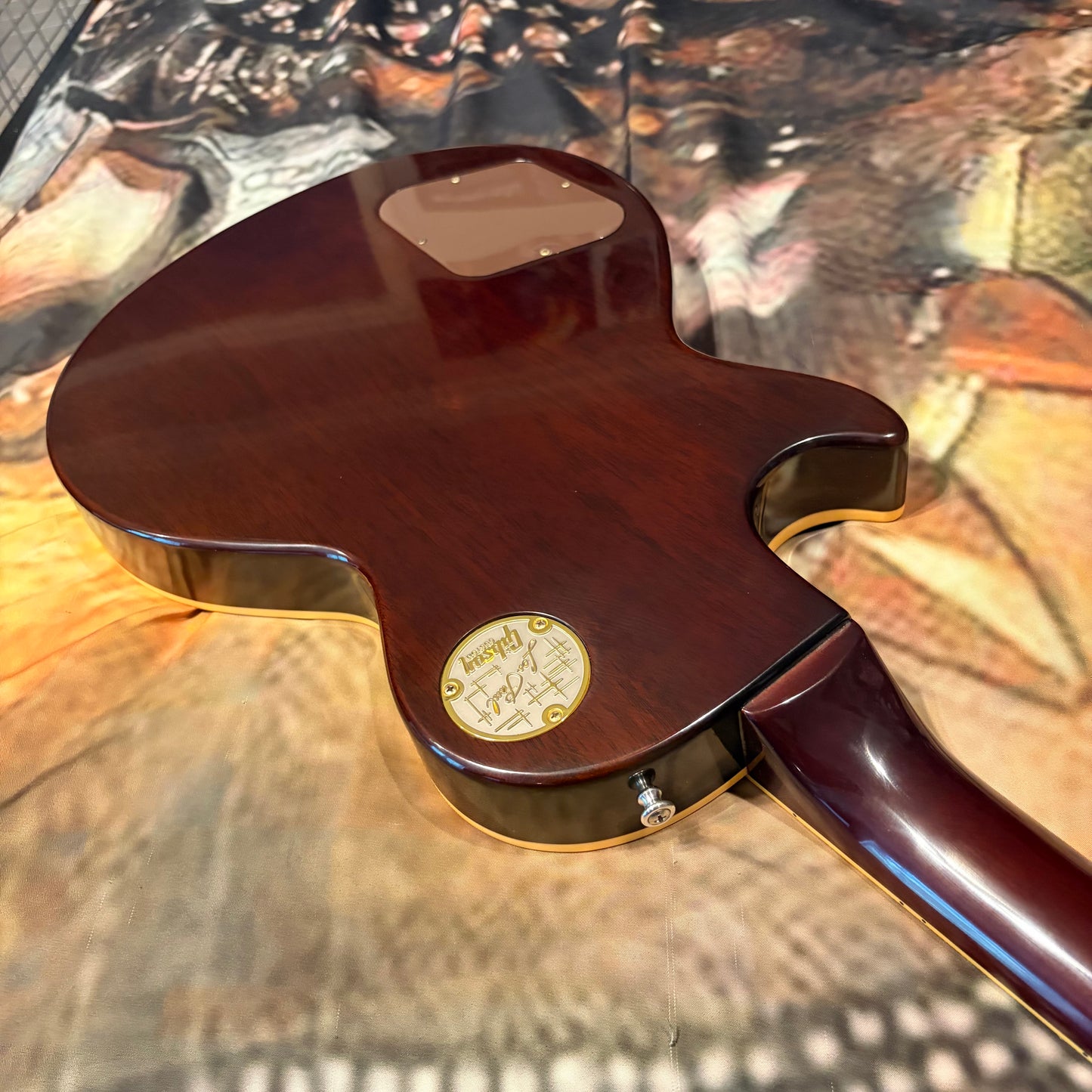COOL 🥶! 2026 Gibson Custom Shop '76 Les Paul Deluxe Reissue Basalt Blue Sparkle Top VOS Limited Edition LE 1976 Standard Norlin Era Mini Humbuckers Maple Neck Sandwich Body Construction ABR-1 Bridge Chrome Hardware Cream Plastics Brown Walnut Body