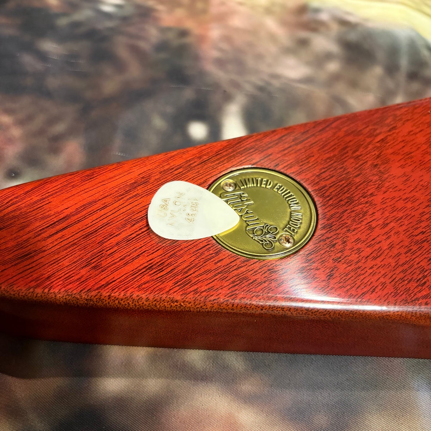MEDALLION 🏅! 2026 Gibson Custom Shop '71 Medallion Flying V Limited Edition Reissue RI Faded Cherry Red VOS LE 1971 Standard Norlin Era T Top Humbucker Pickups Mahogany Body Neck Construction ABR-1 Bridge Chrome Hardware Cream Plastics