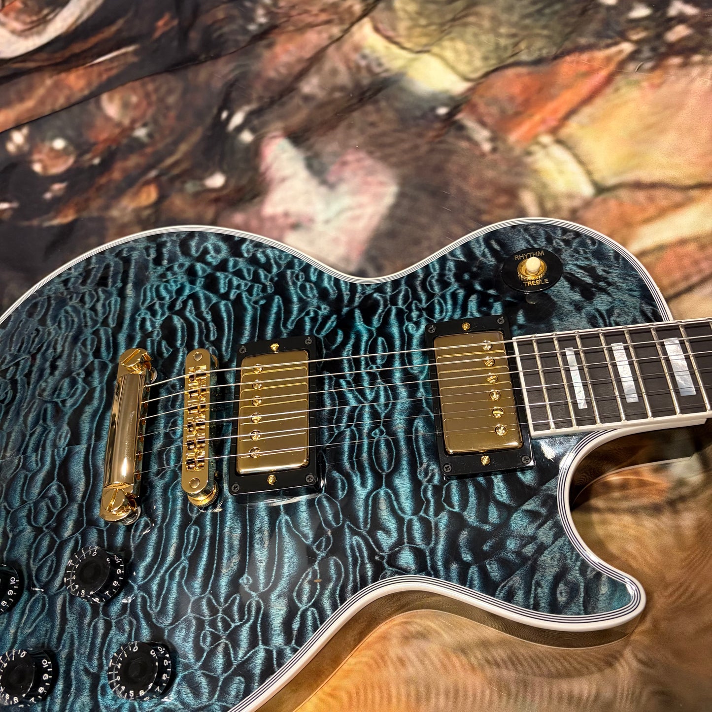 QUILT 👵! 2025 Gibson Custom Shop Les Paul Custom 7A Quilt Top M2M Made To Measure Northen Lights Ebony Fretboard Special Order Figured F Q 5A 7A 1960 V2 Neck Nordic Blue Blueberry Cobalt Trans Aqua Custombucker Pickups Gold Hardware Full Gloss