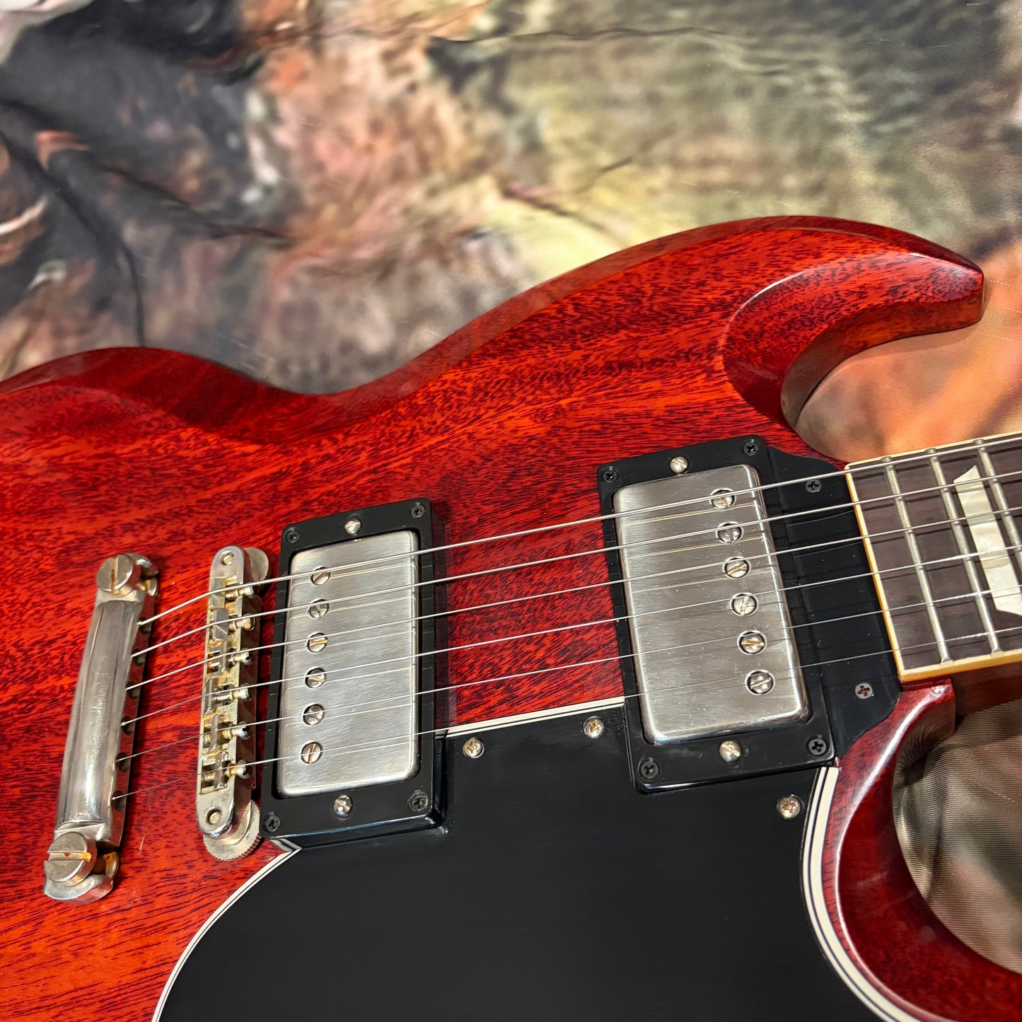 CLASSIC 👹! 2026 Gibson Custom Shop 1961 SG Les Paul Standard VOS ‘61 Historic Reissue Stop Bar Cherry Red Aniline Dye Brown Rosewood Fretboard Nickel Hardware CustomBucker AlNiCo III Pickups Golden Era Tribute AC/DC Vibes Hide Glue Construction