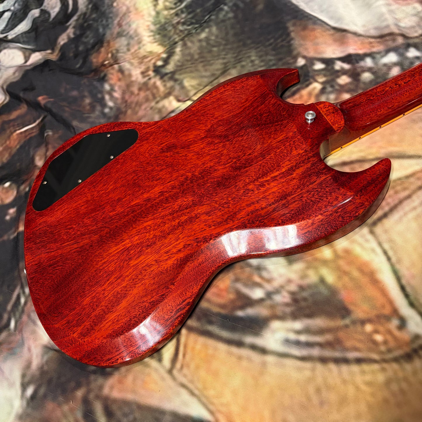 CLASSIC 👹! 2026 Gibson Custom Shop 1961 SG Les Paul Standard VOS ‘61 Historic Reissue Stop Bar Cherry Red Aniline Dye Brown Rosewood Fretboard Nickel Hardware CustomBucker AlNiCo III Pickups Golden Era Tribute AC/DC Vibes Hide Glue Construction
