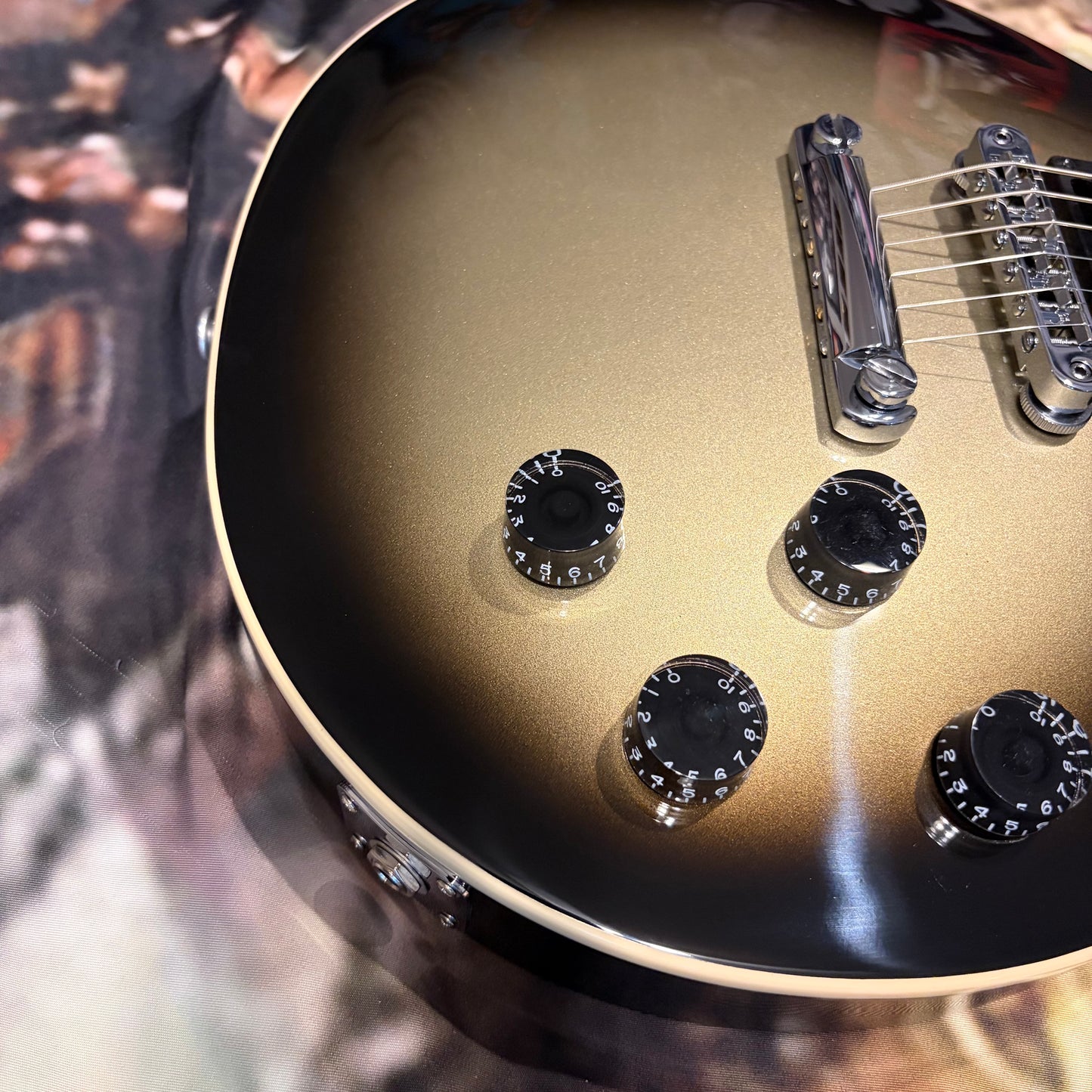 TOOL 🛠️! 2025 Gibson USA Adam Jones Signature Les Paul Standard Antique Silverburst Metallic Sparkle Black Ebony Fretboard Custom Modern Grover Tuners Chrome Hardware BurstBucker 1 DC High Gain Pickups 1979 ‘79 Norlin Era Tribute