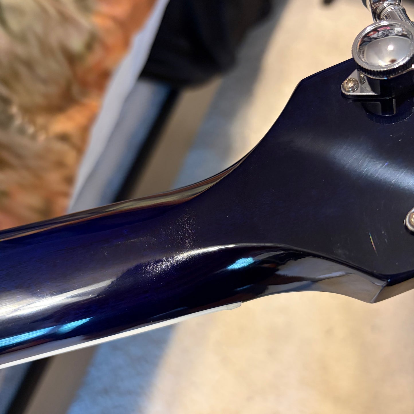 MODERN 🌊! 2025 Gibson USA Les Paul Modern Figured Cobalt Burst Ocean Water Blue Blueberry Ebony Fretboard Modern Standard Locking Grover Tuners Chrome Hardware AAA Premium Plus Top Axcess Heel Coil Tap BurstBucker Pro Pickups Demo Shop