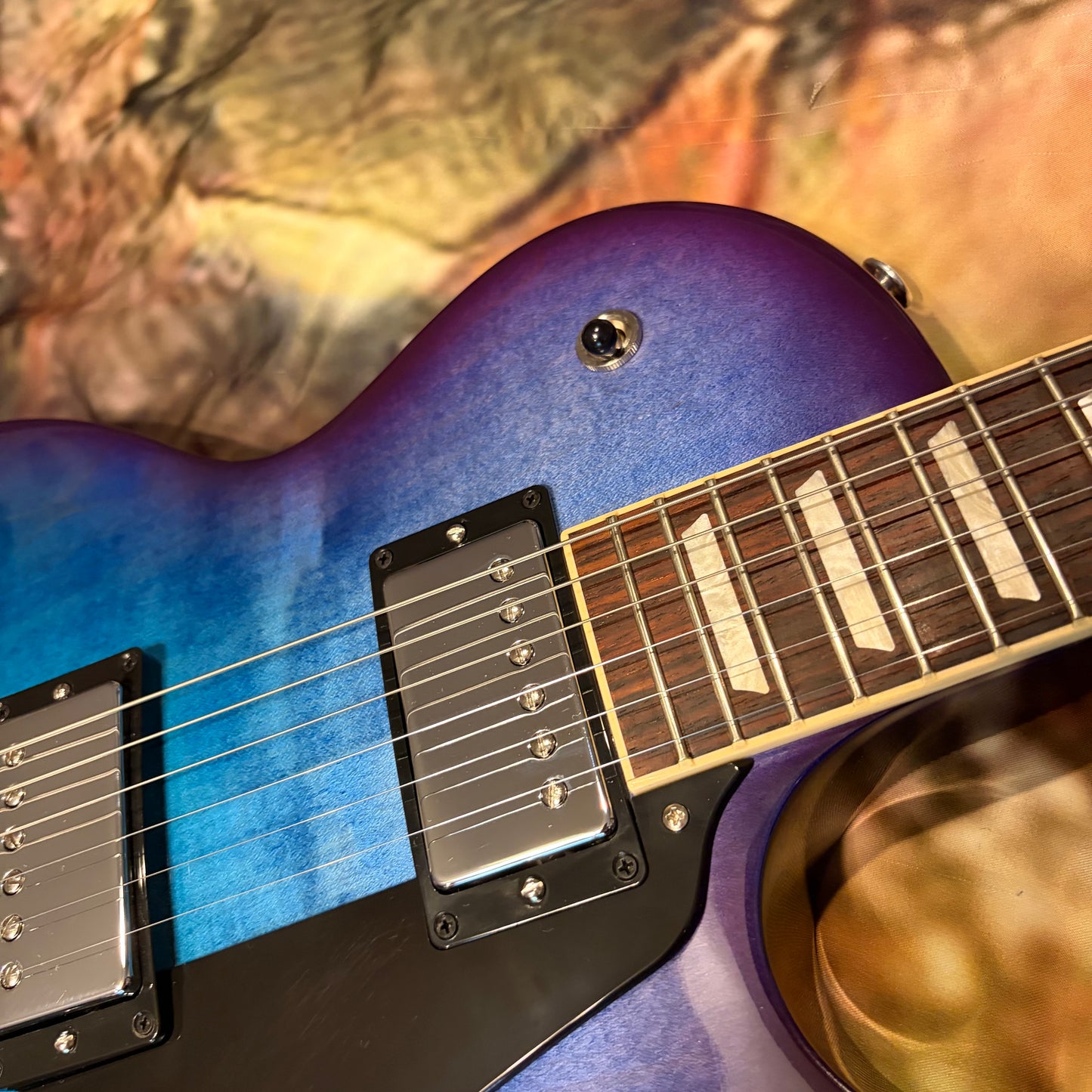 BLUEBERRY 🫐! 2025 Gibson USA Les Paul Studio Blueberry Burst Plain Top Rosewood Fretboard Slim Taper Neck Profile Ocean Blue Blueberry Cobalt Trans Aqua BurstBucker Pro Pickups Chrome Hardware Full Gloss Standard Binding Coil Taps