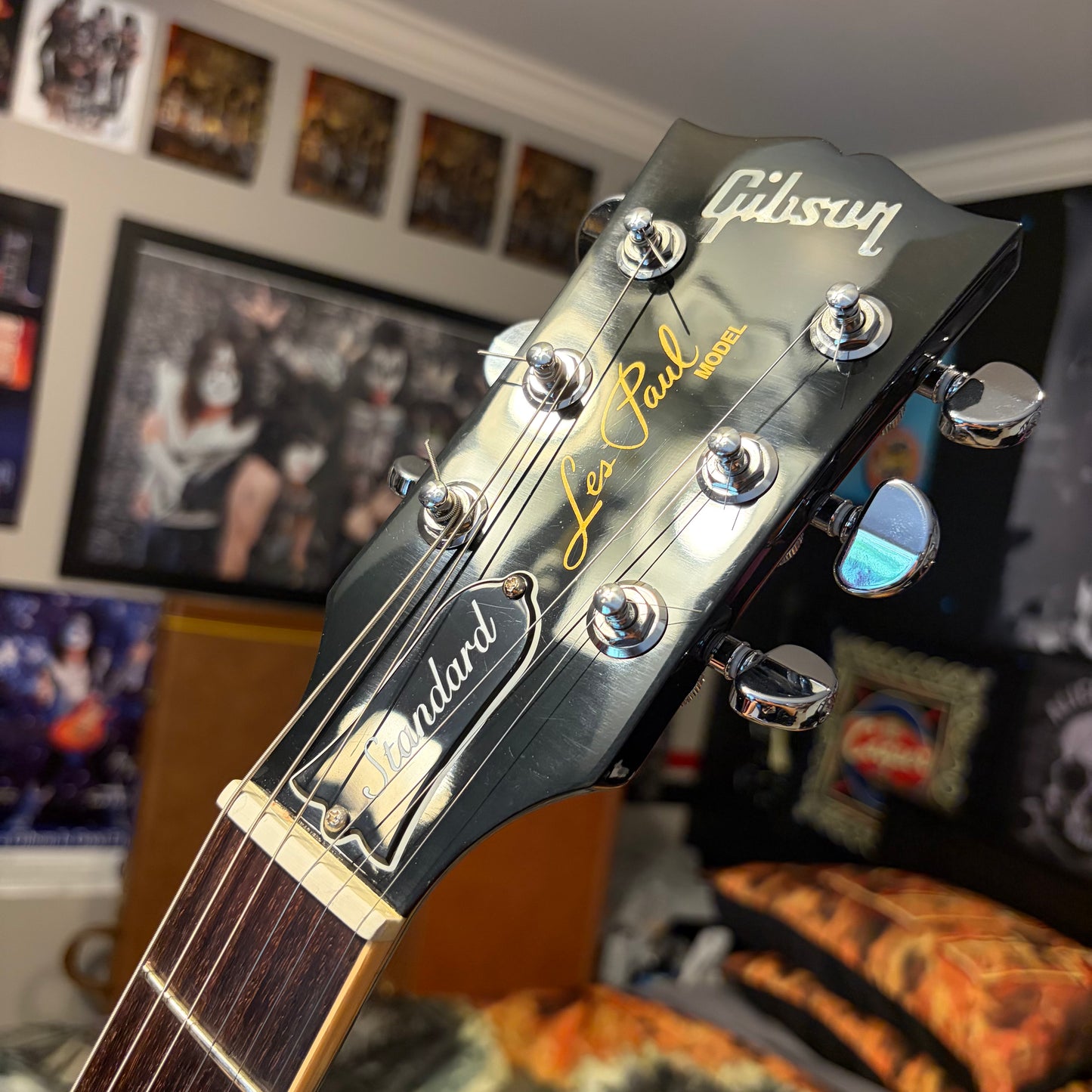 BLUEBERRY 🫐! 2017 Gibson USA Les Paul Standard T Blueberry Burst Flame Top Figured AAA Rosewood Fretboard Ocean Blue Blueberry Cobalt Trans Aqua Purple Violet BurstBucker Pro Pickups Chrome Hardware Full Gloss Modern High Performance HP