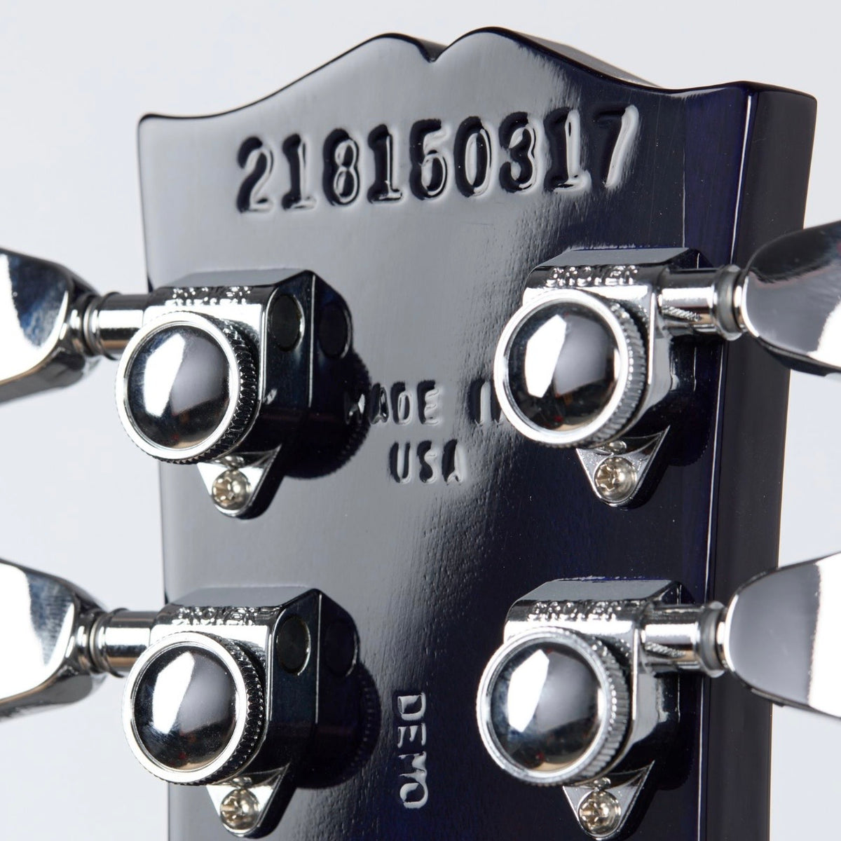 MODERN 🌊! 2025 Gibson USA Les Paul Modern Figured Cobalt Burst Ocean Water Blue Blueberry Ebony Fretboard Modern Standard Locking Grover Tuners Chrome Hardware AAA Premium Plus Top Axcess Heel Coil Tap BurstBucker Pro Pickups Demo Shop
