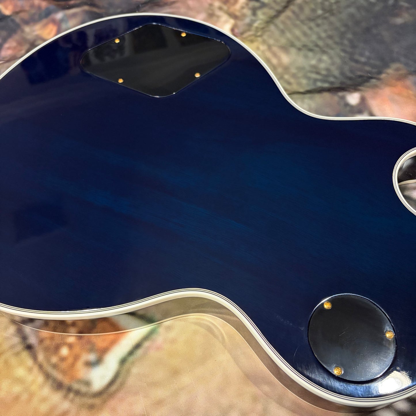 CUSTOM COLOR 🤩🌊! 2010 Gibson Custom Shop '68 Les Paul Custom Sapphire BluemF Figured Flamed Reissue Ocean Water Dark Aqua Whale Trans Blueberry Burst 1968 Historic Reissue ‘57 Classic Black Ebony Fretboard Full Gloss Gold Hardware