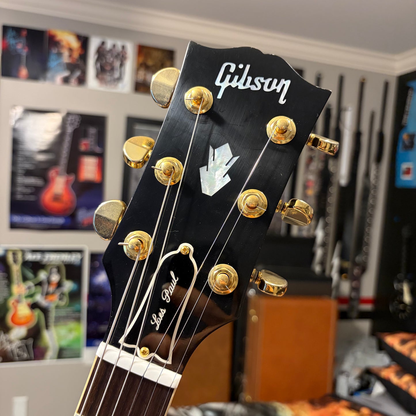 FREAKY 👽! 2025 Gibson Custom Shop M2M 1961 SG Les Paul Standard Teal Green Fade Emerald Burst ‘61 Reissue Figured Flamed Maple Top Stopbar Dark Brown Walnut Back Split Diamond Inlays Gold Hardware CustomBuckers Made To Measure Modern Supreme Elegant