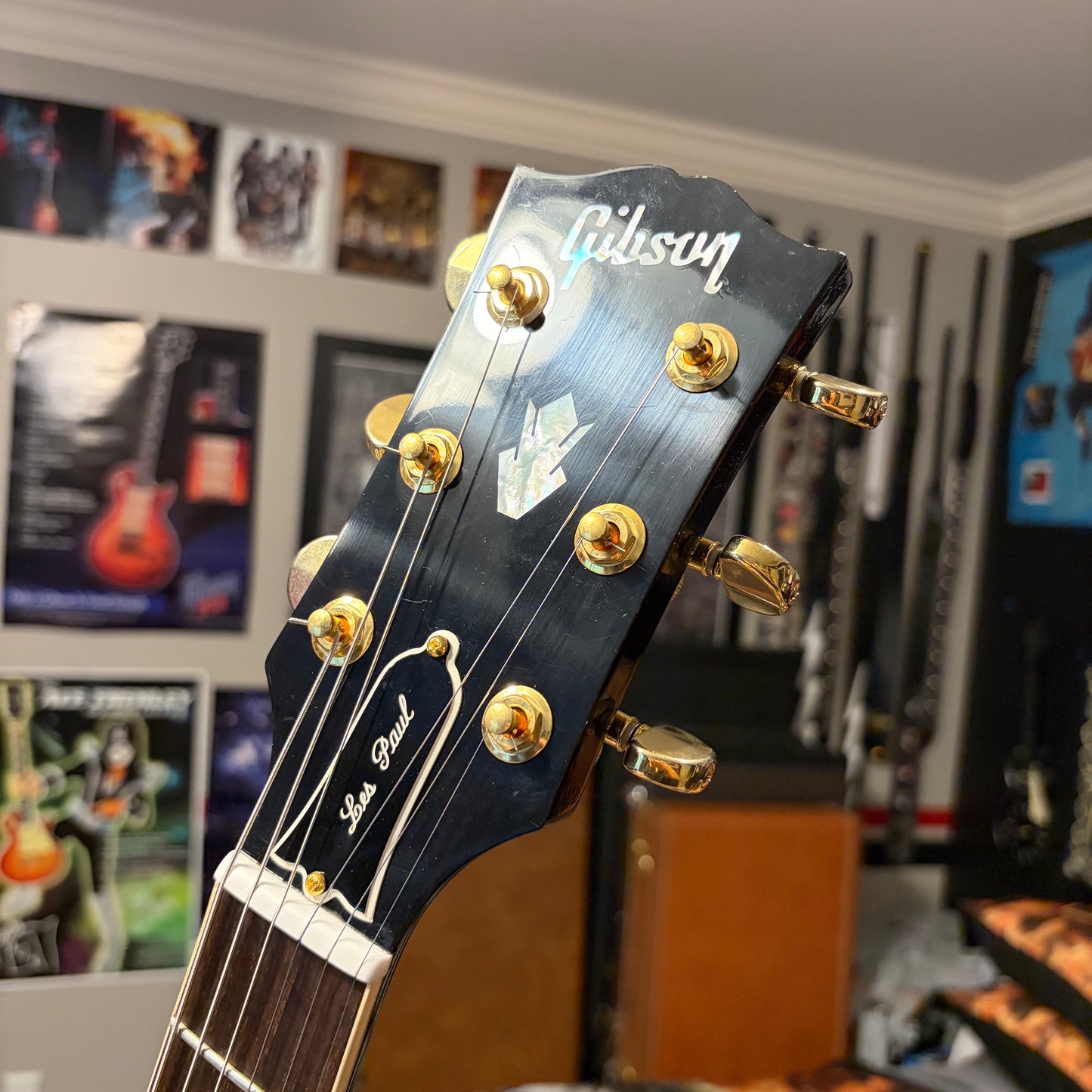 FREAKY 👽! 2025 Gibson Custom Shop M2M 1961 SG Les Paul Standard Teal Green Fade Emerald Burst ‘61 Reissue Figured Flamed Maple Top Stopbar Dark Brown Walnut Back Split Diamond Inlays Gold Hardware CustomBuckers Made To Measure Modern Supreme Elegant