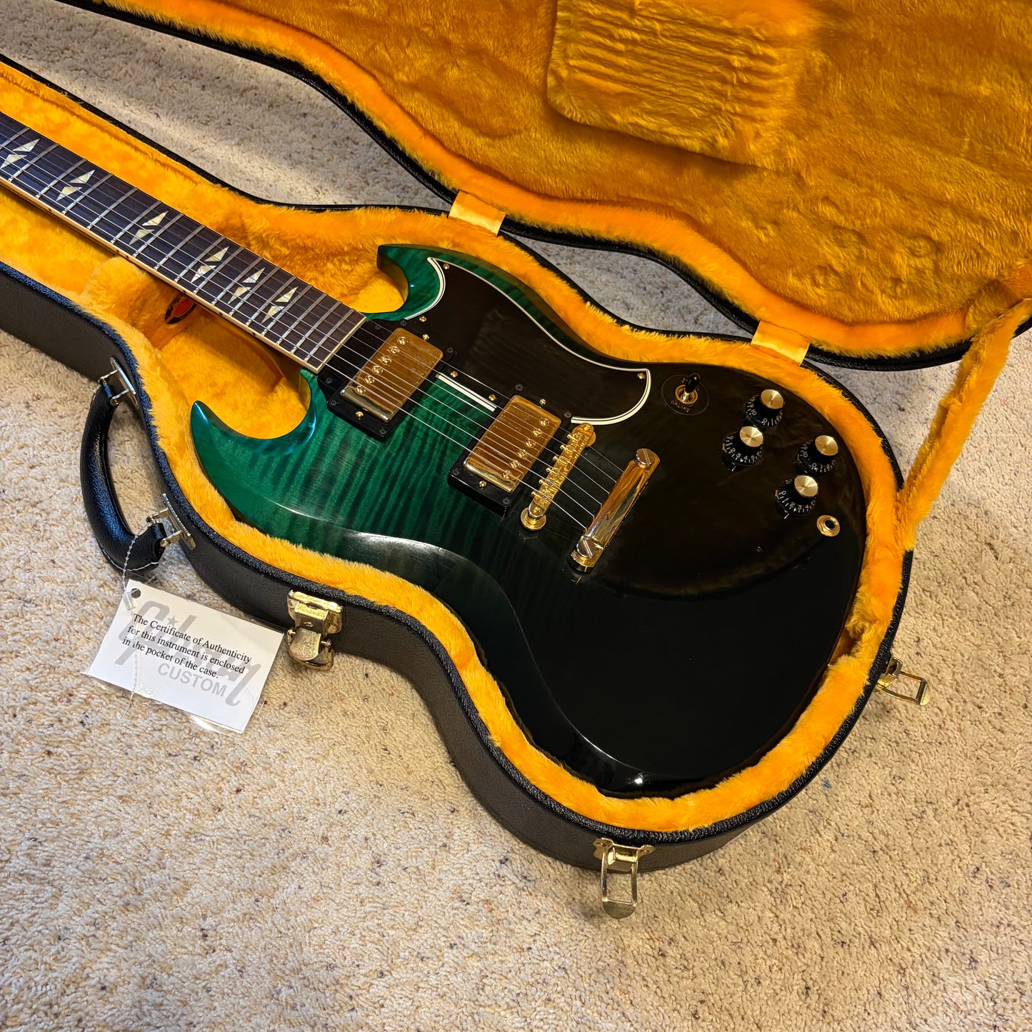 FREAKY 👽! 2025 Gibson Custom Shop M2M 1961 SG Les Paul Standard Teal Green Fade Emerald Burst ‘61 Reissue Figured Flamed Maple Top Stopbar Dark Brown Walnut Back Split Diamond Inlays Gold Hardware CustomBuckers Made To Measure Modern Supreme Elegant