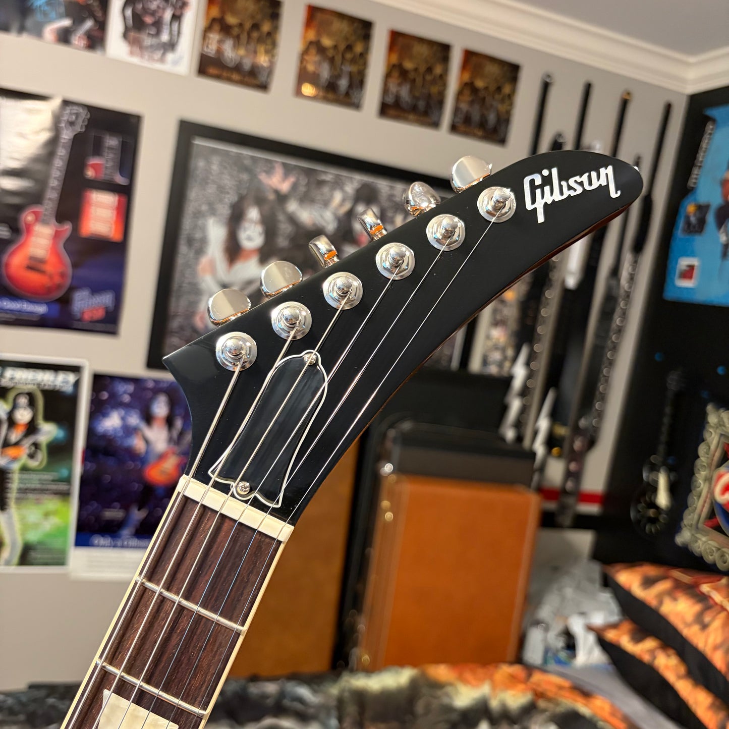 ORIGINAL 👽! 2026 Gibson USA Theodore Standard Antique Natural Amber Trans Reissue Plain Mahogany Body Stopbar Dark Brown Rosewood Fretboard Trapezoid Inlays Nickel Hardware ‘57 Classic Plus Original Collection 1957 ‘57 Ted McCarty Designer Reissue