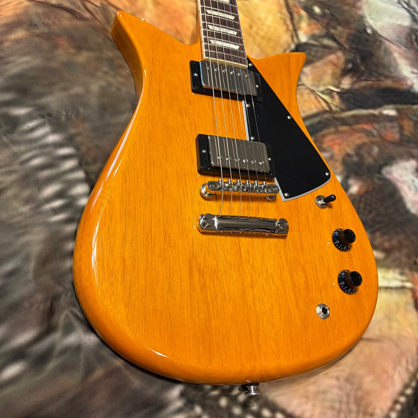 ORIGINAL 👽! 2026 Gibson USA Theodore Standard Antique Natural Amber Trans Reissue Plain Mahogany Body Stopbar Dark Brown Rosewood Fretboard Trapezoid Inlays Nickel Hardware ‘57 Classic Plus Original Collection 1957 ‘57 Ted McCarty Designer Reissue
